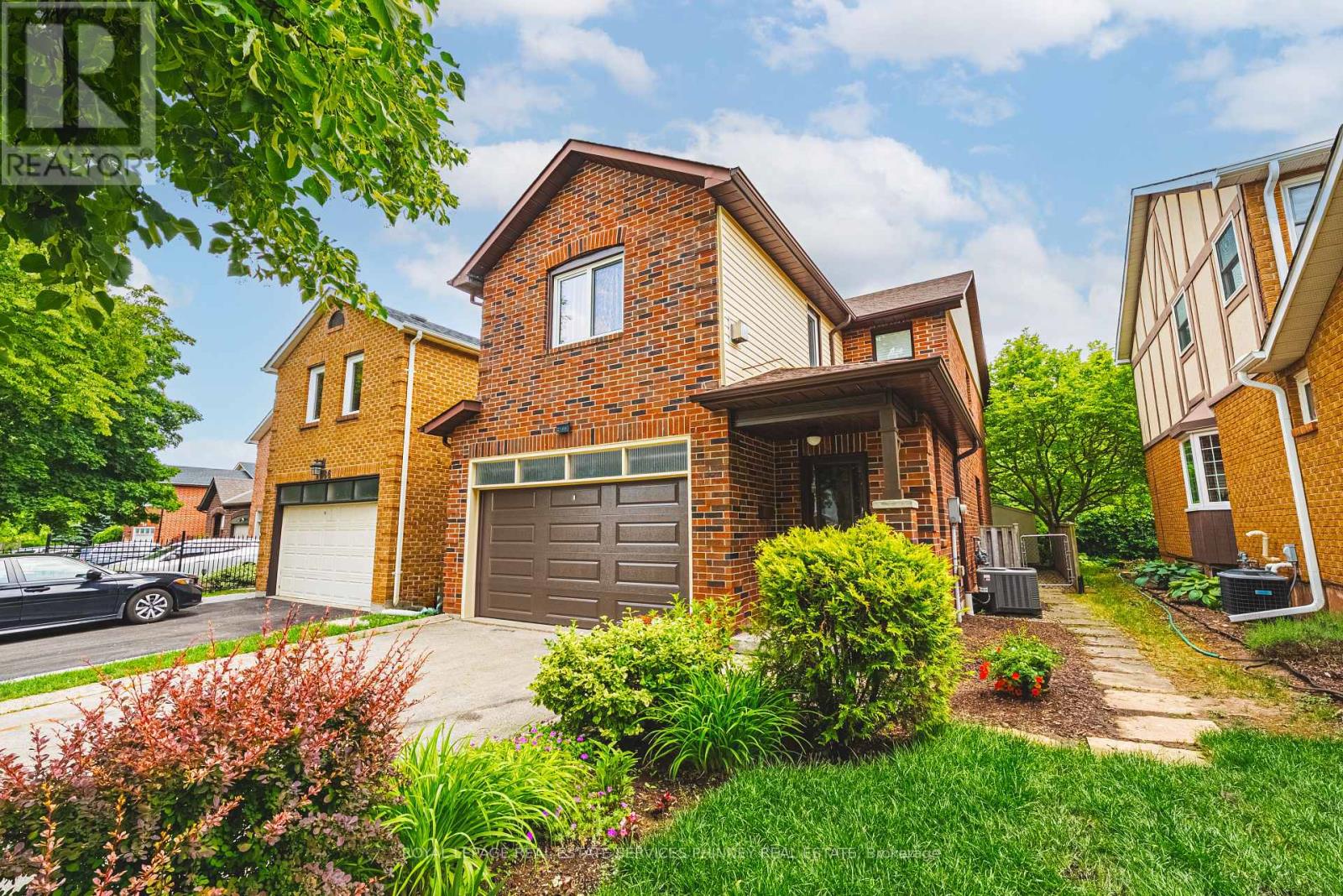 2188 MARGOT STREET, Oakville, Ontario