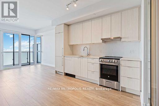 4109 - 430 Square One Drive, Mississauga, Ontario  L5B 0L6 - Photo 15 - W13445738