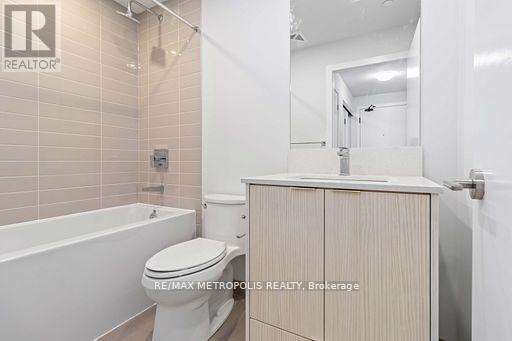 4109 - 430 Square One Drive, Mississauga, Ontario  L5B 0L6 - Photo 7 - W13445738