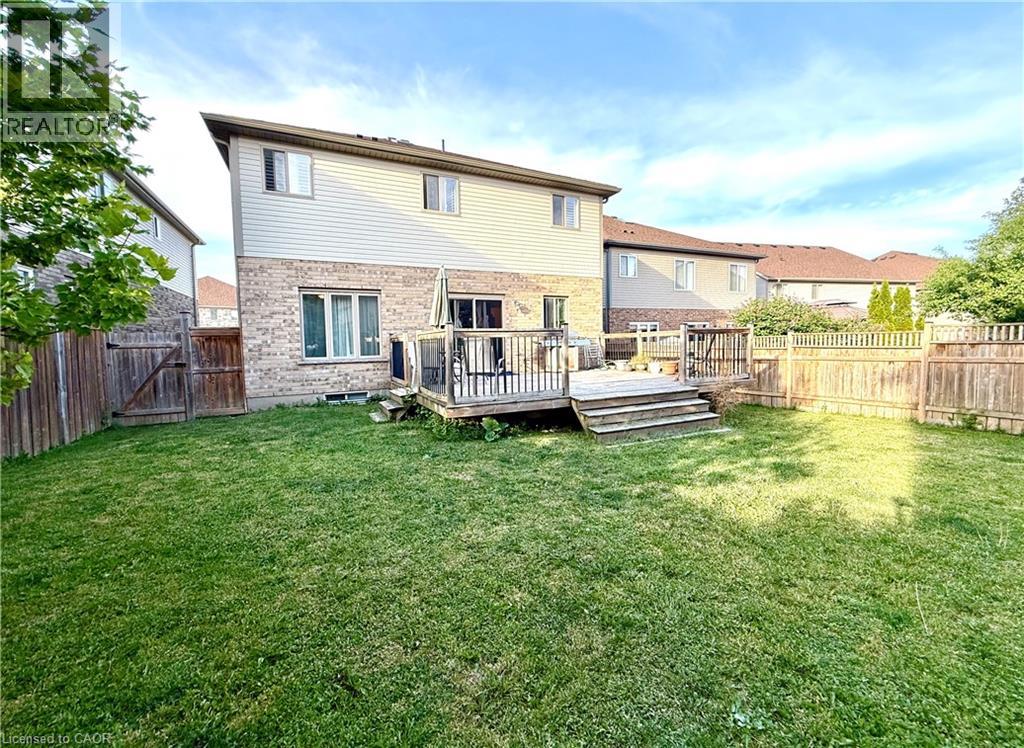 757 Pasture Rose Street, Waterloo, Ontario  N2V 0C4 - Photo 37 - 40836552