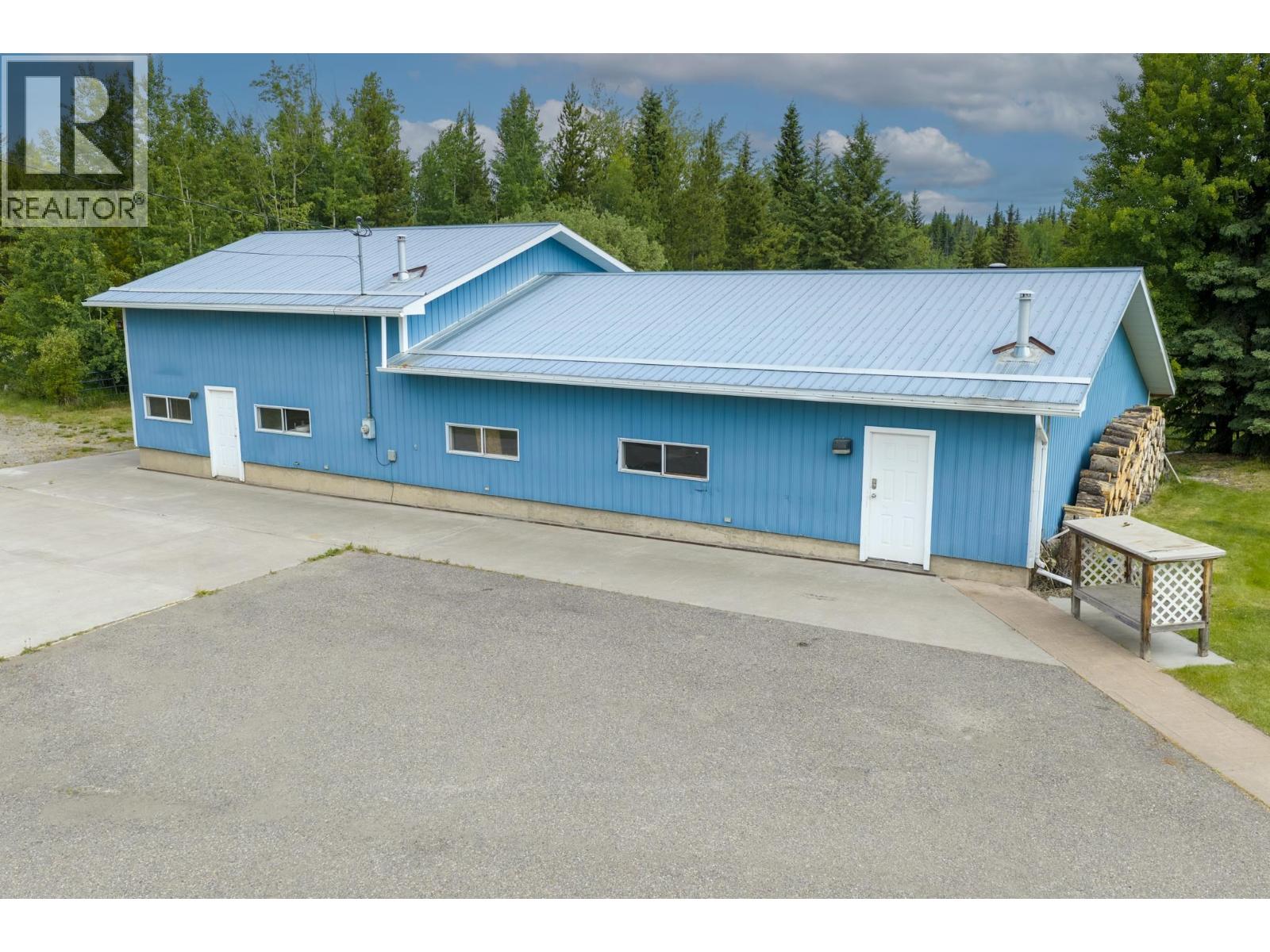 3476 Mountainview Road, Vanderhoof, British Columbia  V0J 3A2 - Photo 12 - R3135748