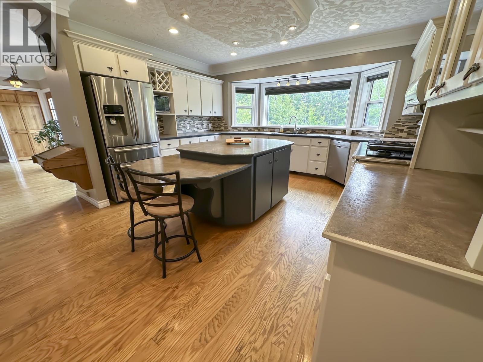 3476 Mountainview Road, Vanderhoof, British Columbia  V0J 3A2 - Photo 20 - R3135748