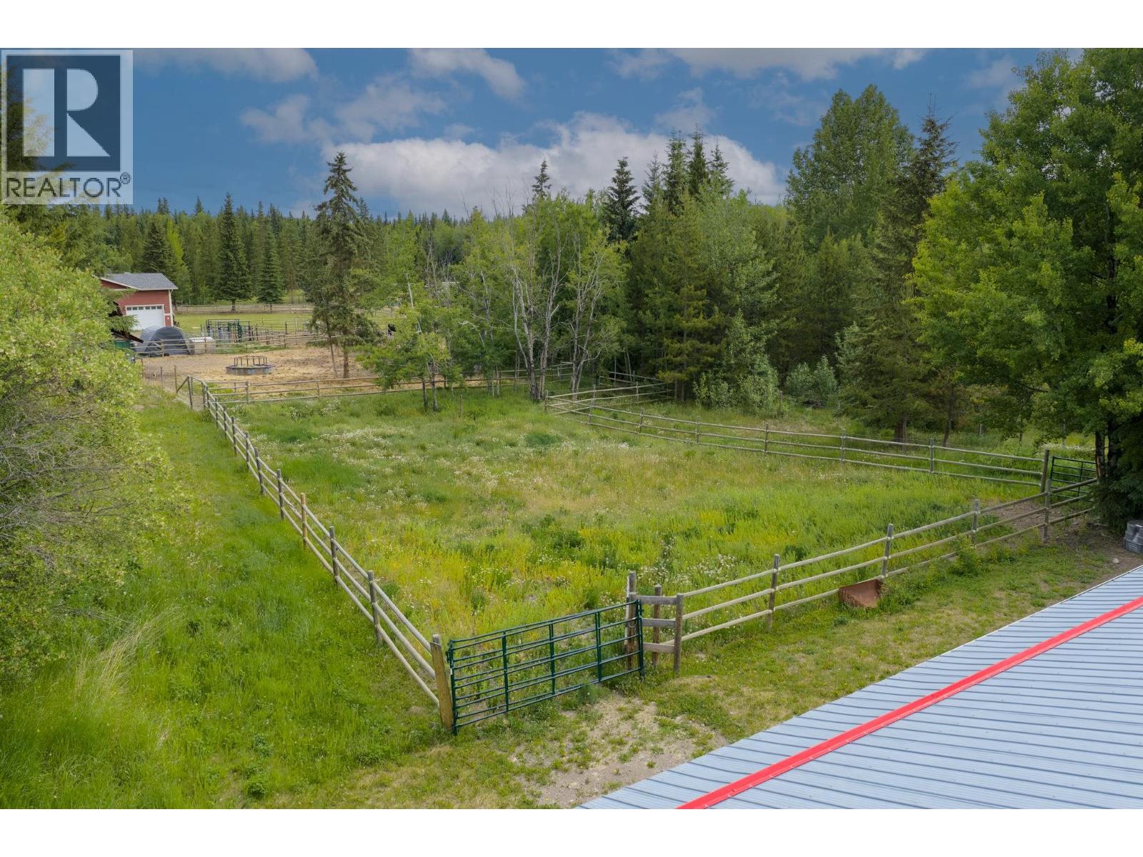 3476 Mountainview Road, Vanderhoof, British Columbia  V0J 3A2 - Photo 15 - R3135748