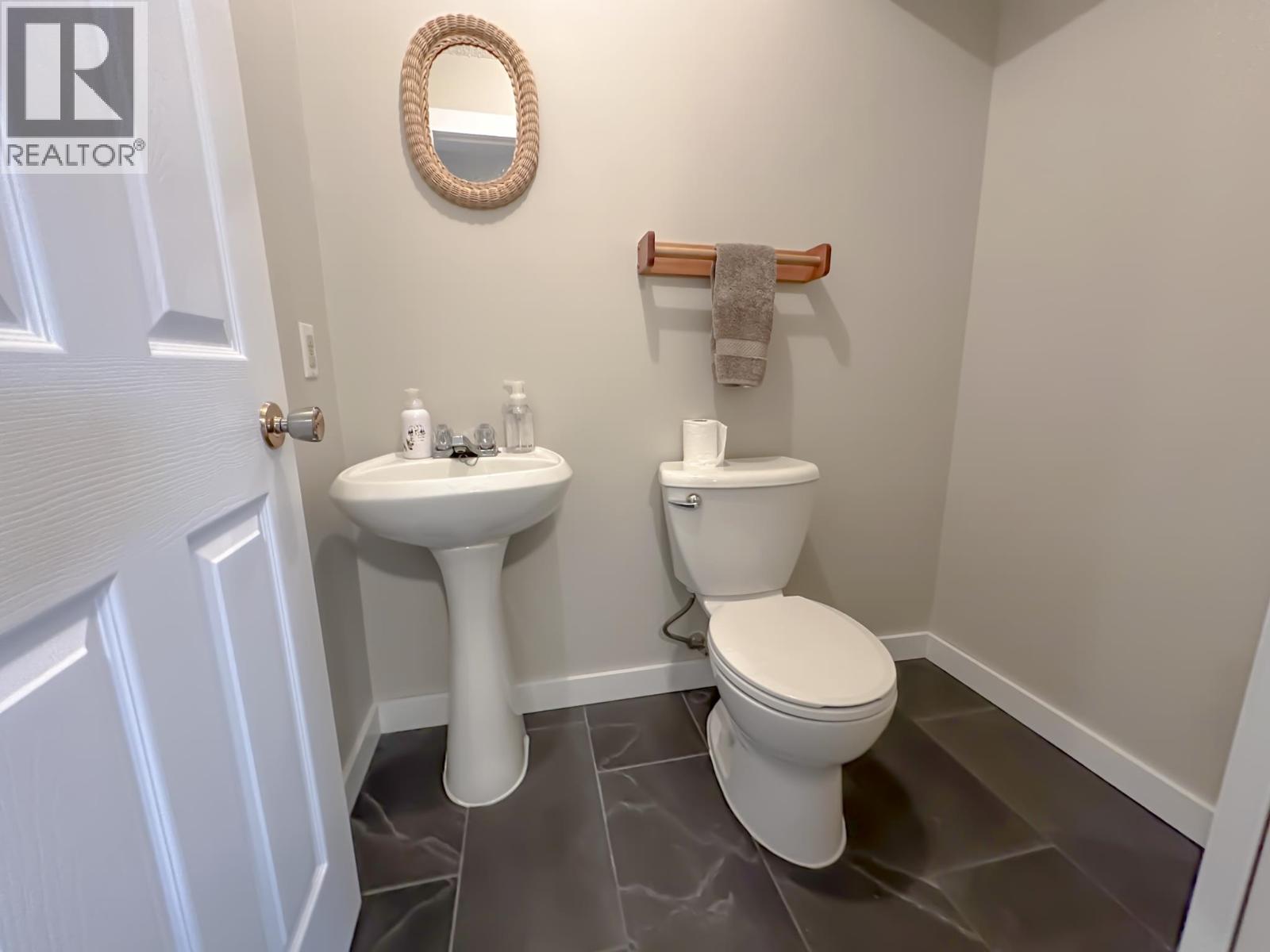 3476 Mountainview Road, Vanderhoof, British Columbia  V0J 3A2 - Photo 38 - R3135748