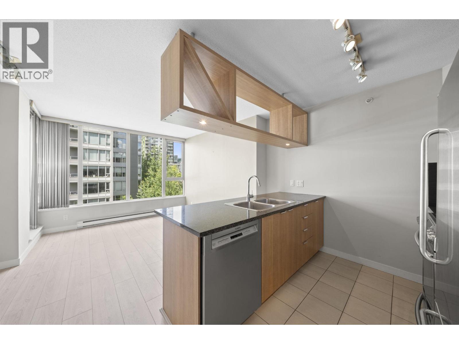 601 1010 Richards Street, Vancouver, British Columbia  V6B 1G2 - Photo 7 - R3135779