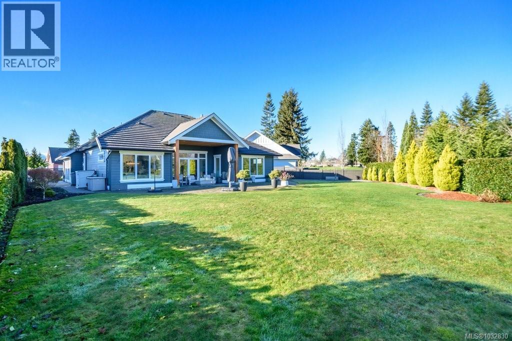 229 1290 Crown Isle Dr, Courtenay, British Columbia  V9N 0B8 - Photo 75 - 1032830