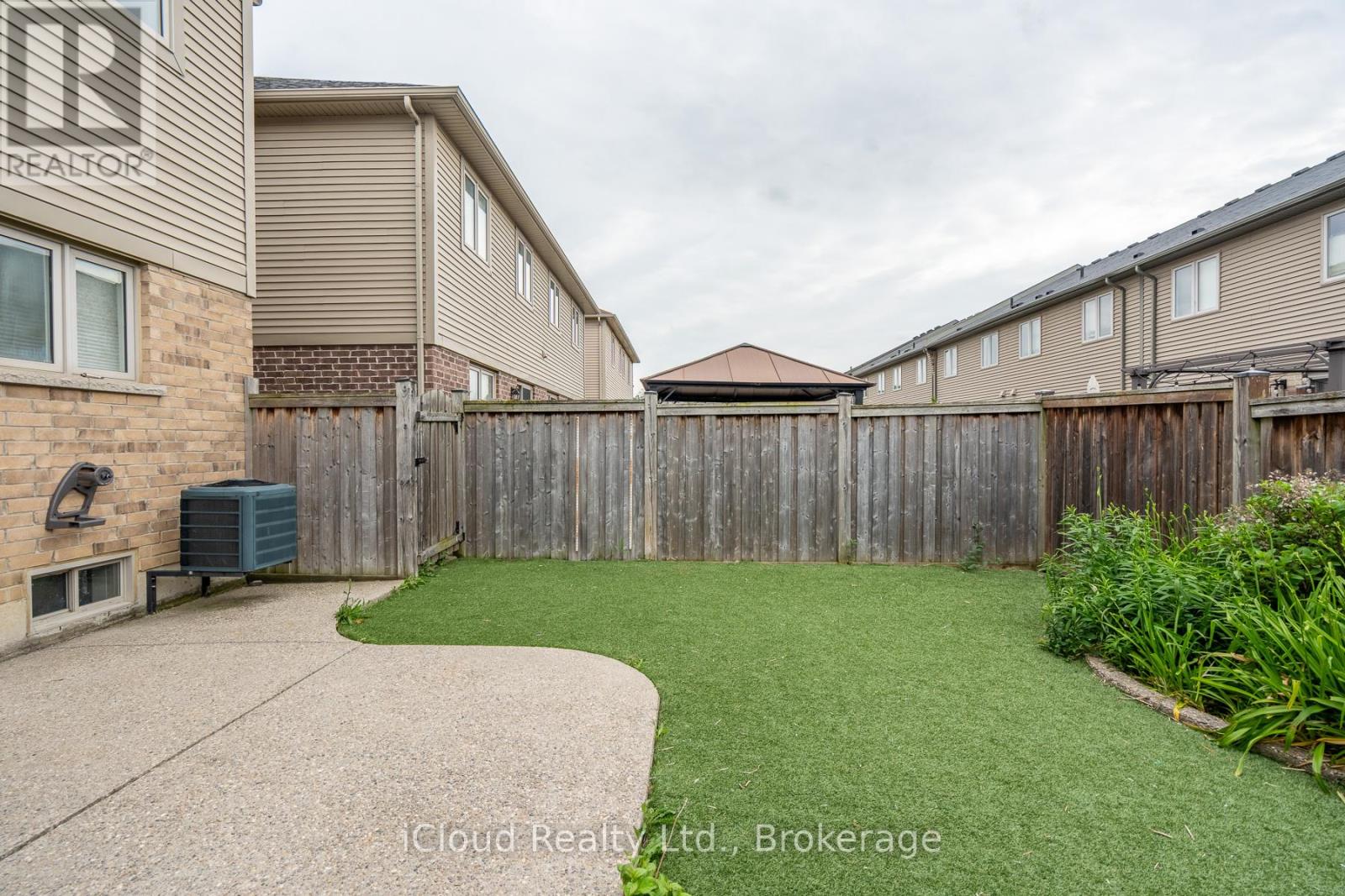 113 Echovalley Drive, Hamilton, Ontario  L8J 0H1 - Photo 42 - X13445302