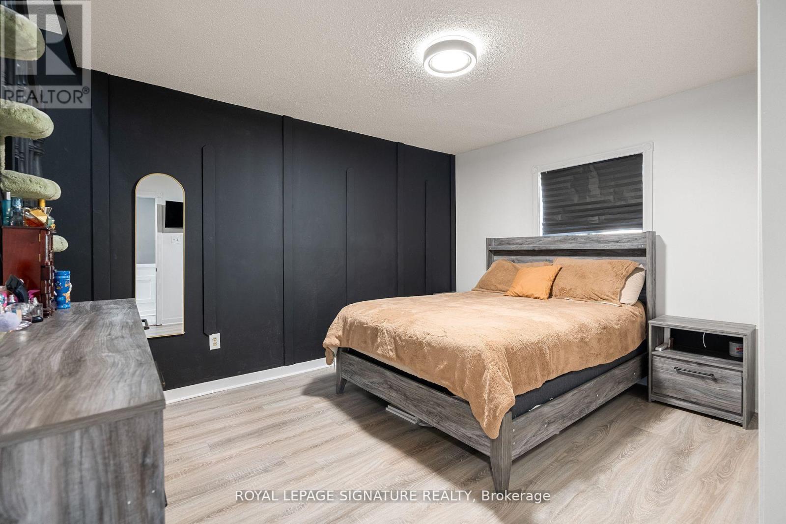 63 Lowell Avenue E, St. Catharines, Ontario  L5N 0B3 - Photo 8 - X13445564
