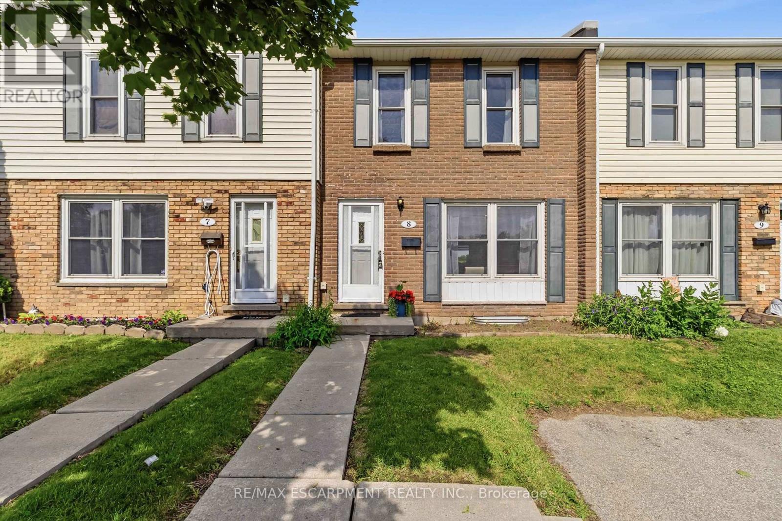 8 - 596 Grey Street, Brantford, Ontario N3S 4Y1 - Photo 2 - X13445744