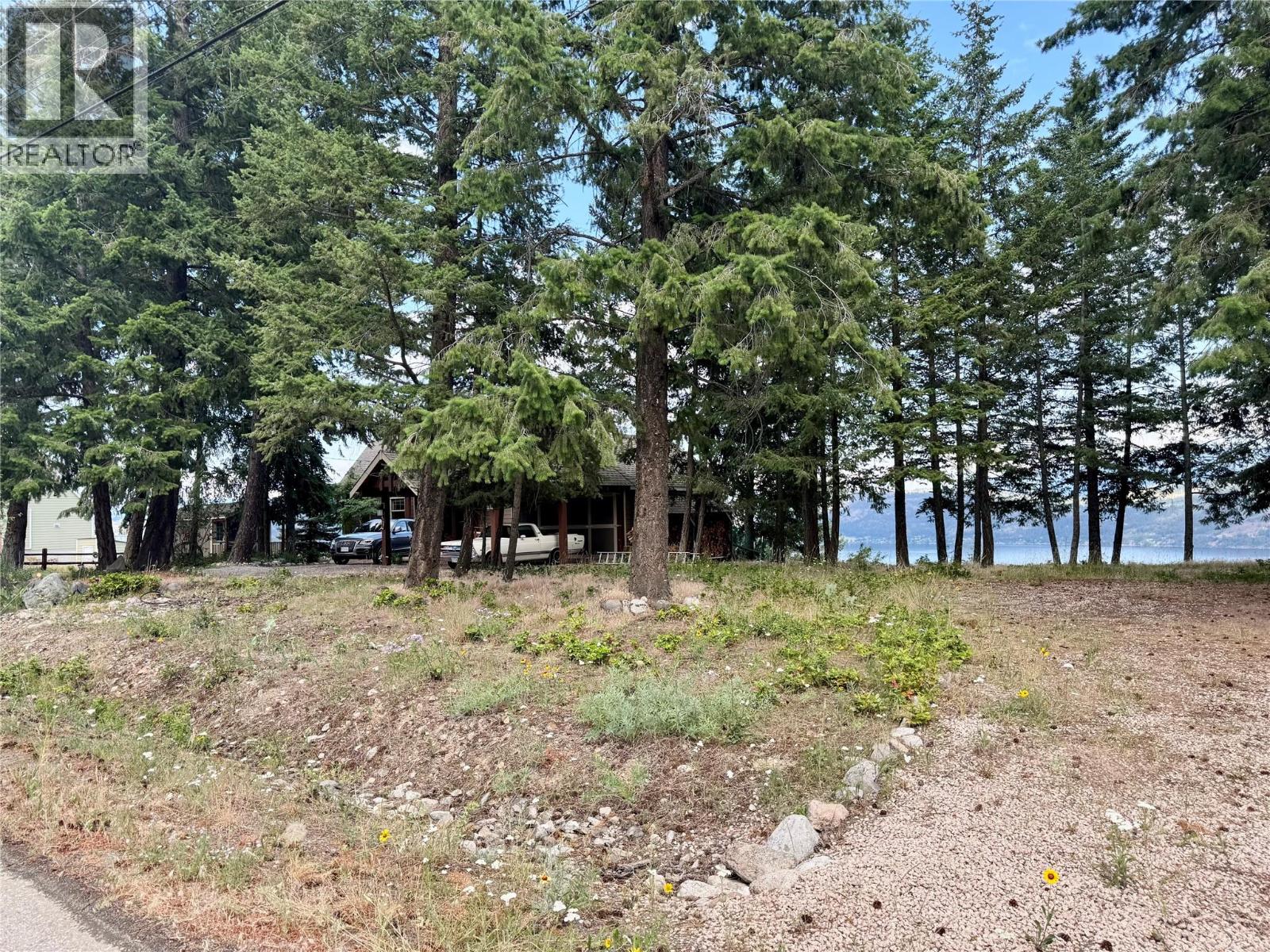 90 Crown Crescent, Vernon, British Columbia  V1H 2C3 - Photo 6 - 10352294