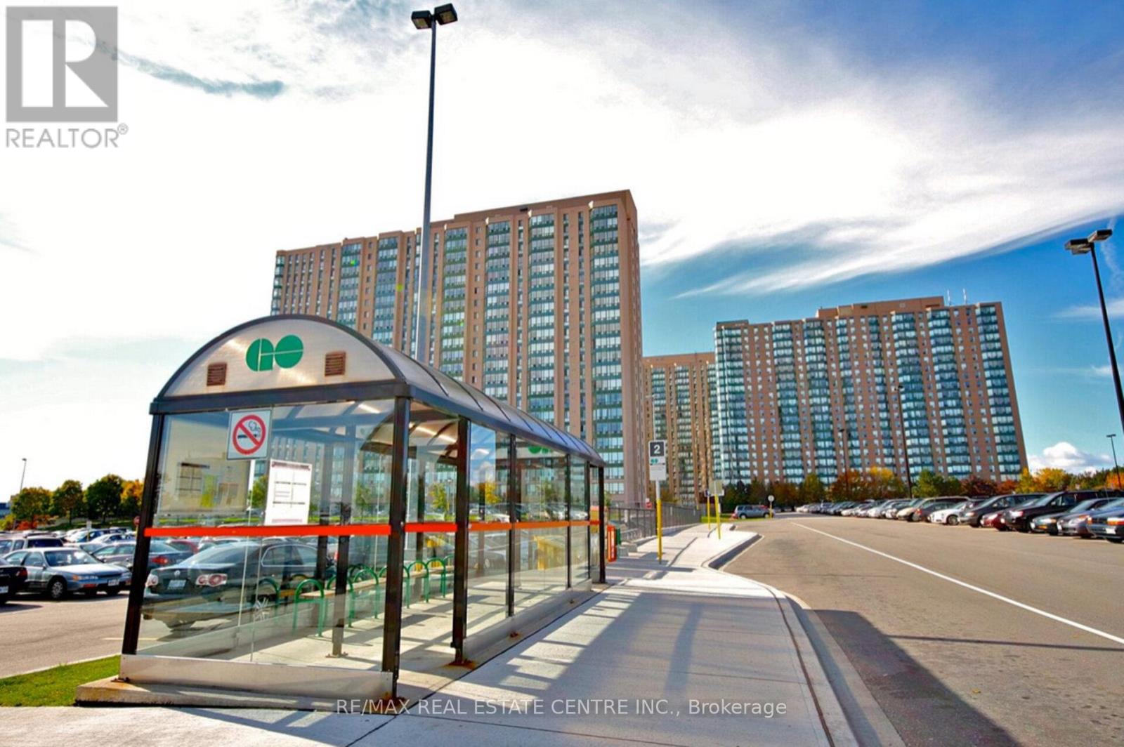 811 - 115 Hillcrest Avenue, Mississauga, Ontario  L5B 3Y9 - Photo 32 - W12939358