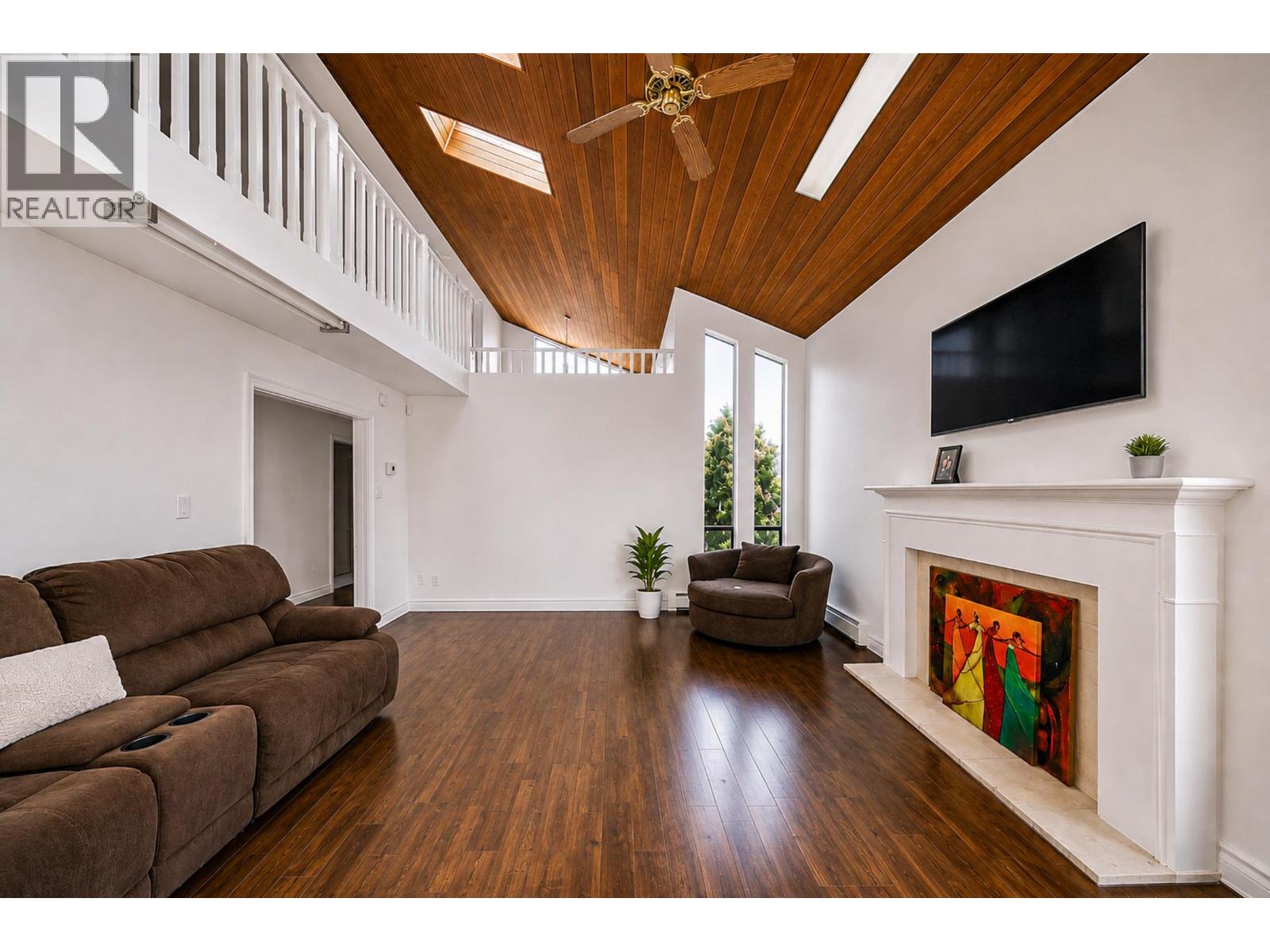 7868 Elwell Street, Burnaby, British Columbia  V5E 1M2 - Photo 3 - R3127792