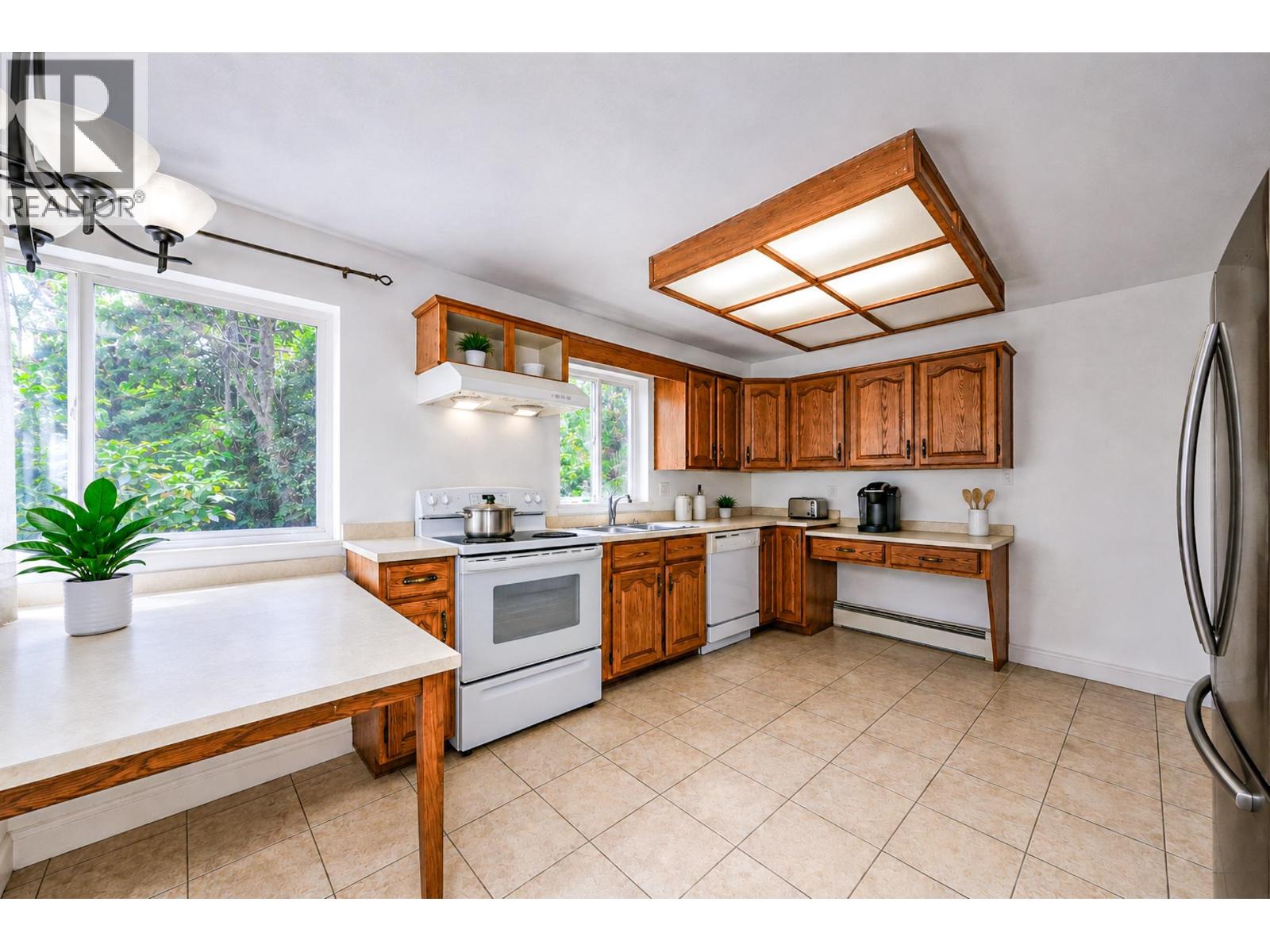 7868 Elwell Street, Burnaby, British Columbia  V5E 1M2 - Photo 7 - R3127792