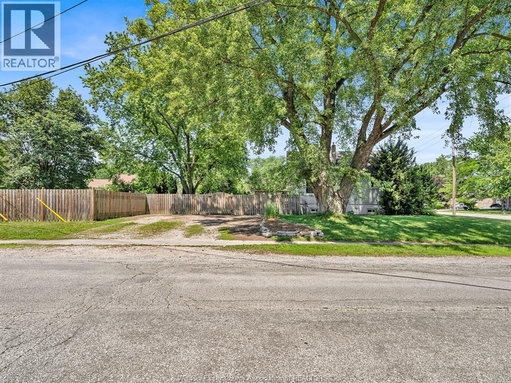 592 Reaume, Lasalle, Ontario  N9J 1B4 - Photo 40 - 26014115