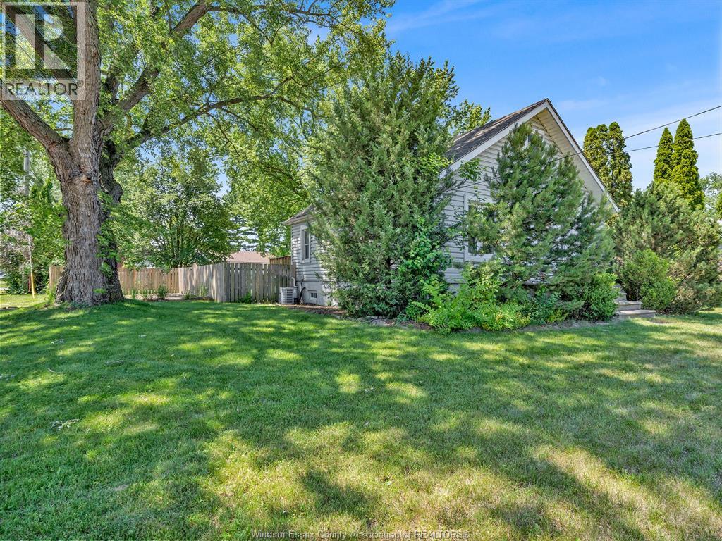 592 Reaume, Lasalle, Ontario  N9J 1B4 - Photo 5 - 26014115