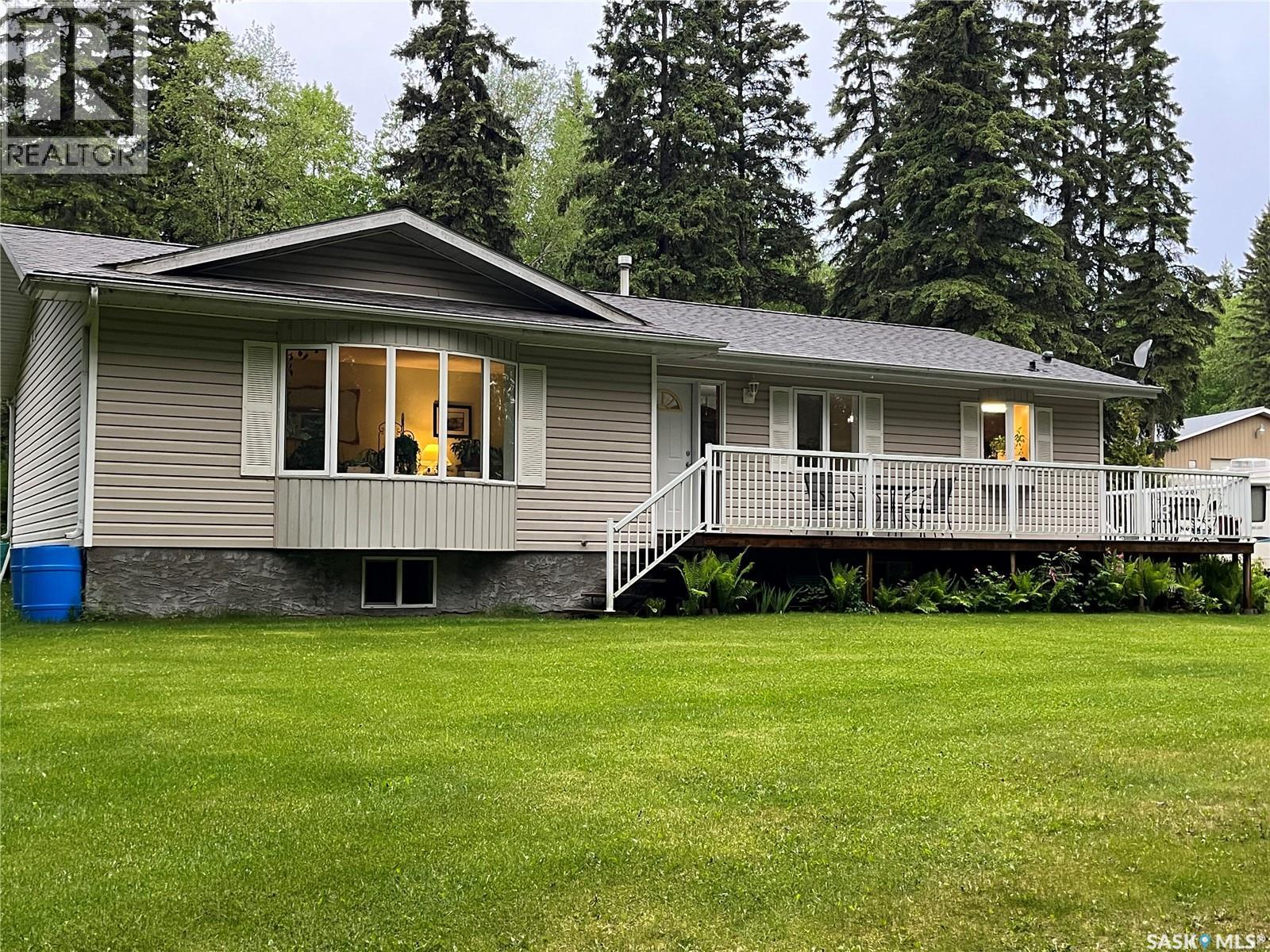5 Buckingham Trail, Big River Rm No. 555, Saskatchewan S0J 0E0 - Photo 1 - SK039404