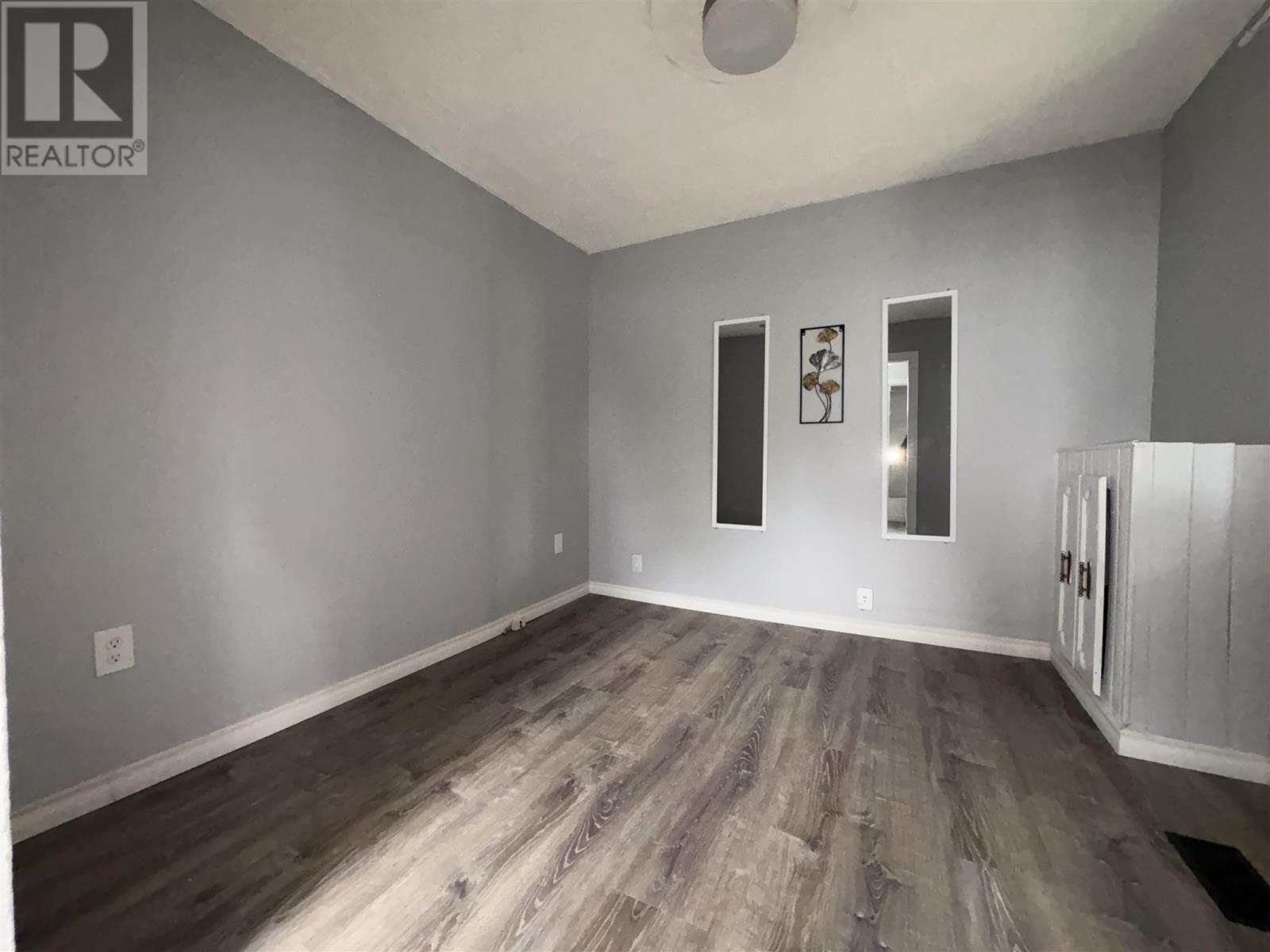122 Grosvenor Ave, Sault Ste. Marie, Ontario  P6B 2M1 - Photo 10 - SM261459