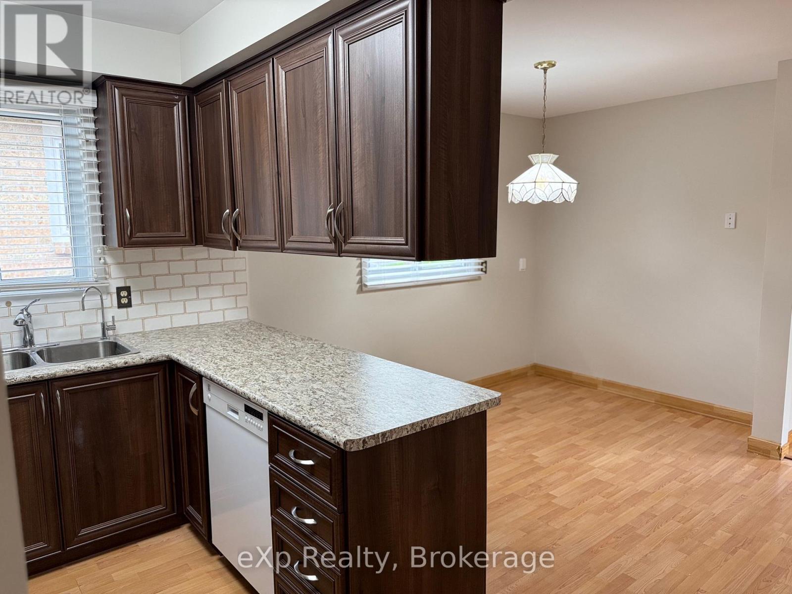 1882 Rosefield Road, Pickering, Ontario  L1V 3H6 - Photo 16 - E13446266