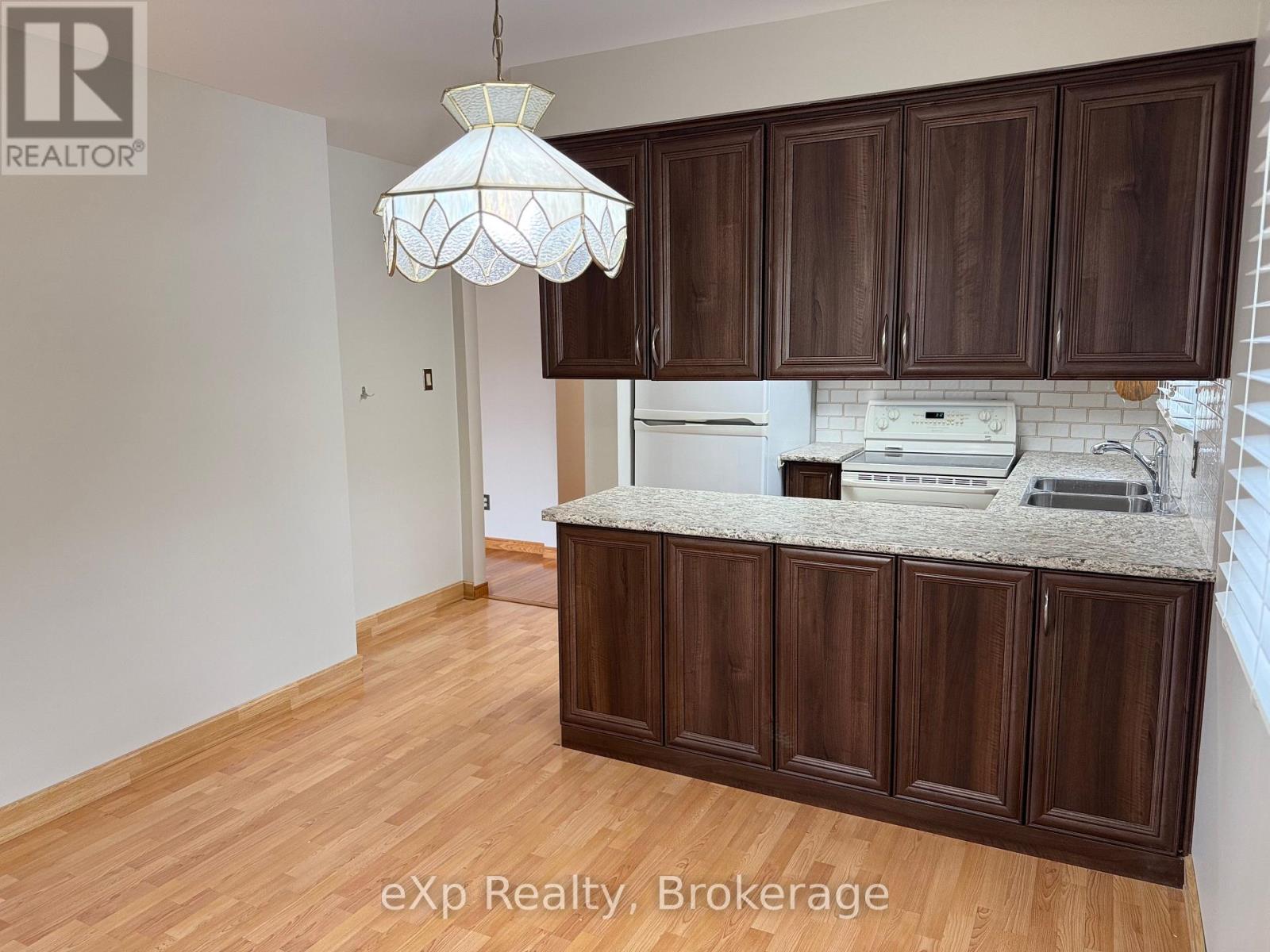 1882 Rosefield Road, Pickering, Ontario  L1V 3H6 - Photo 18 - E13446266