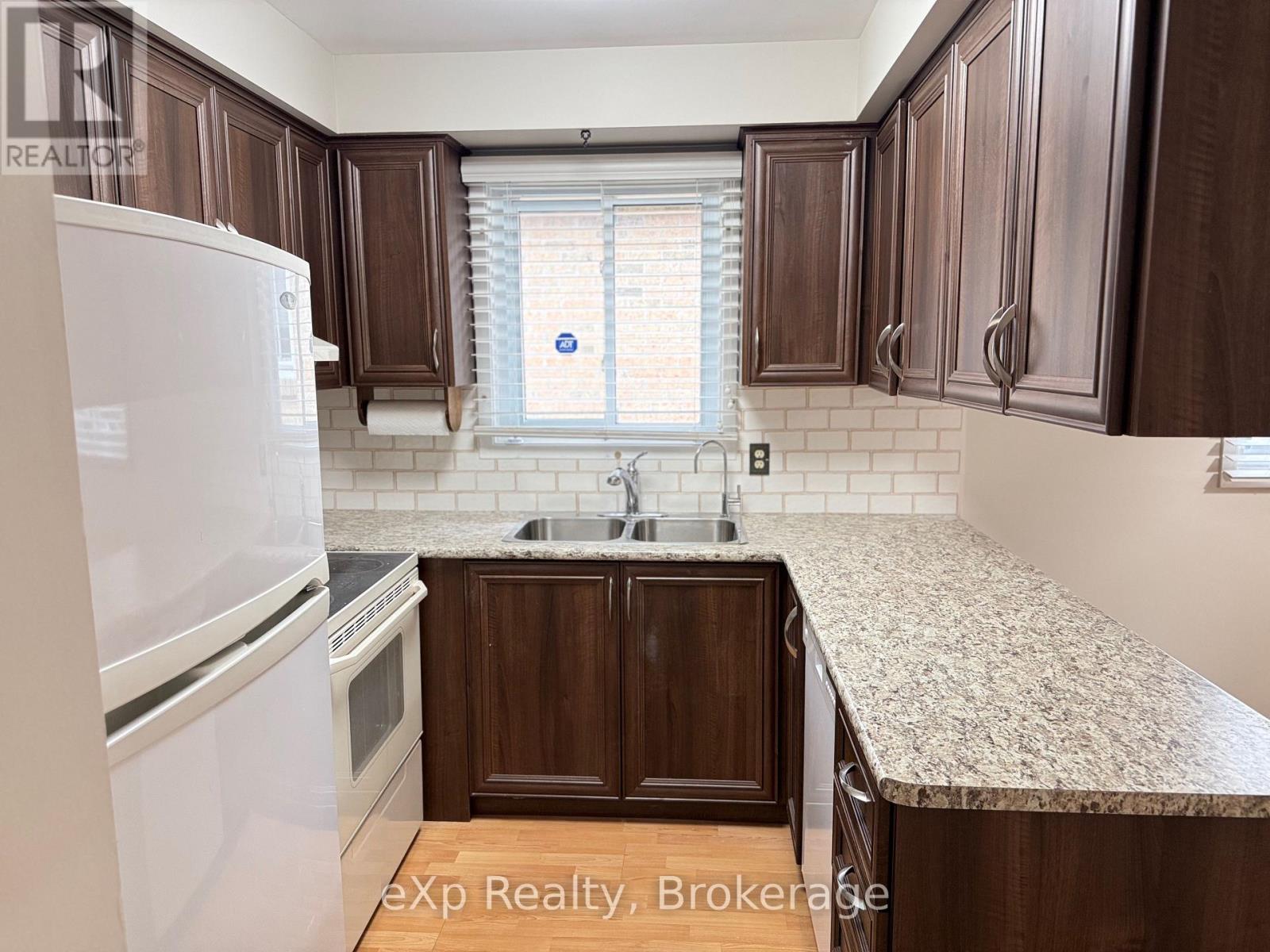 1882 Rosefield Road, Pickering, Ontario  L1V 3H6 - Photo 19 - E13446266