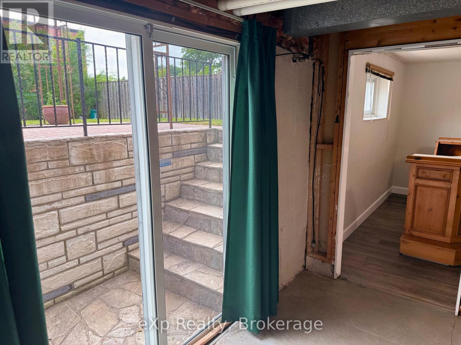 1882 Rosefield Road, Pickering, Ontario  L1V 3H6 - Photo 42 - E13446266