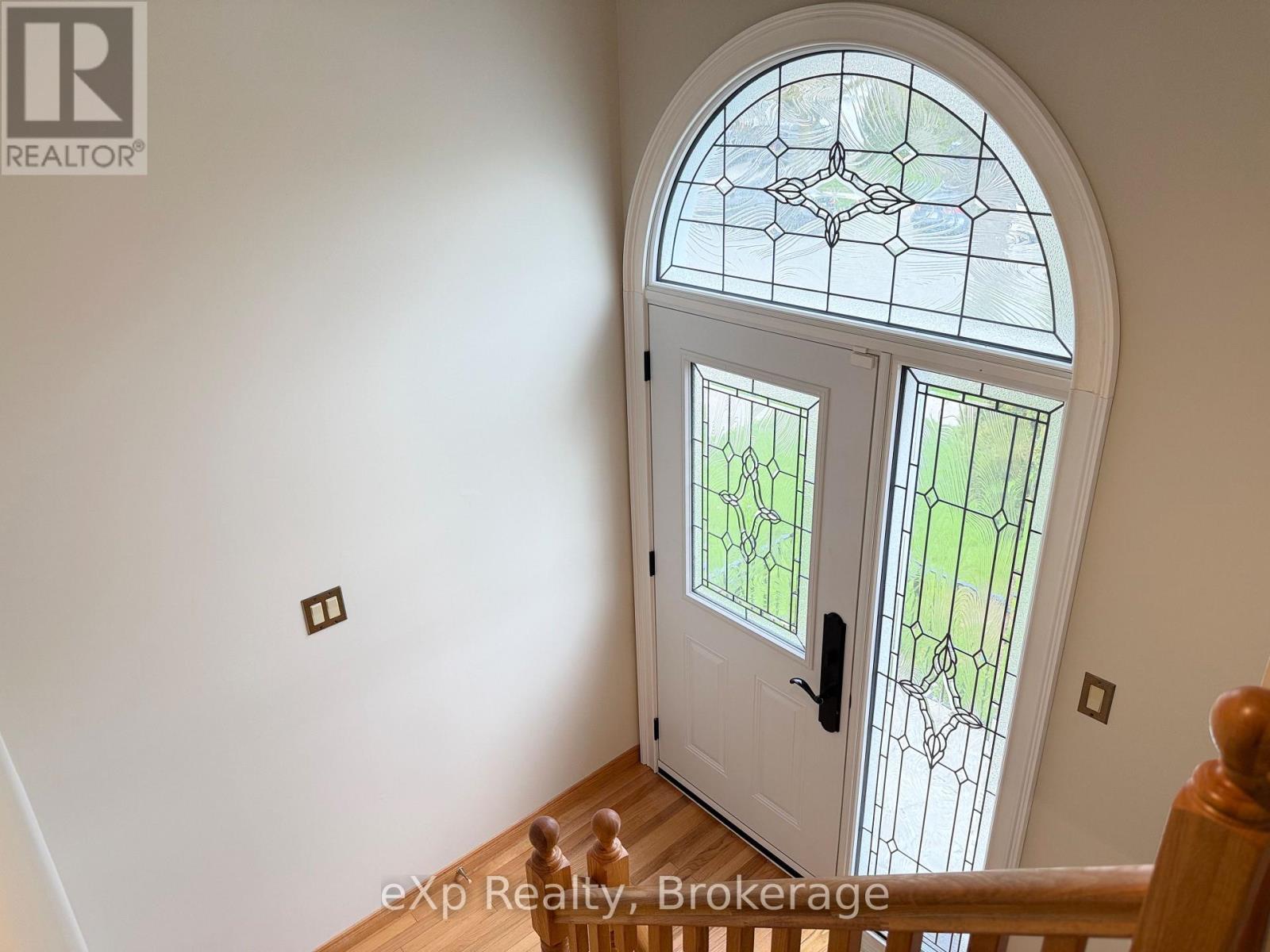 1882 Rosefield Road, Pickering, Ontario  L1V 3H6 - Photo 5 - E13446266