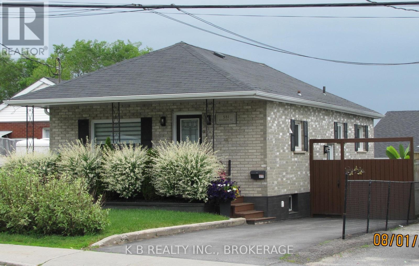 581 DIVISION STREET, Kingston, Ontario