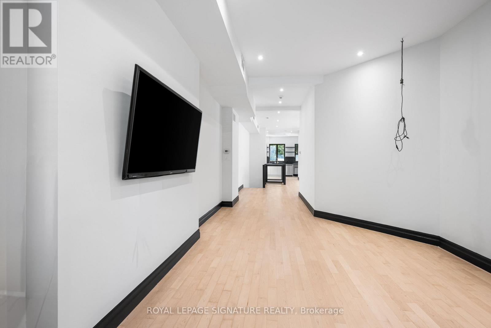 Main - 97 Bedford Road, Toronto, Ontario  M5R 2K4 - Photo 6 - C13417470