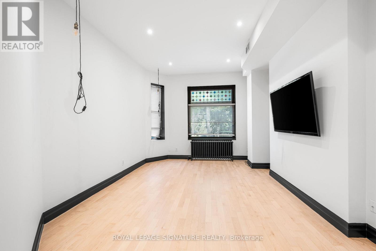 Main - 97 Bedford Road, Toronto, Ontario  M5R 2K4 - Photo 4 - C13417470