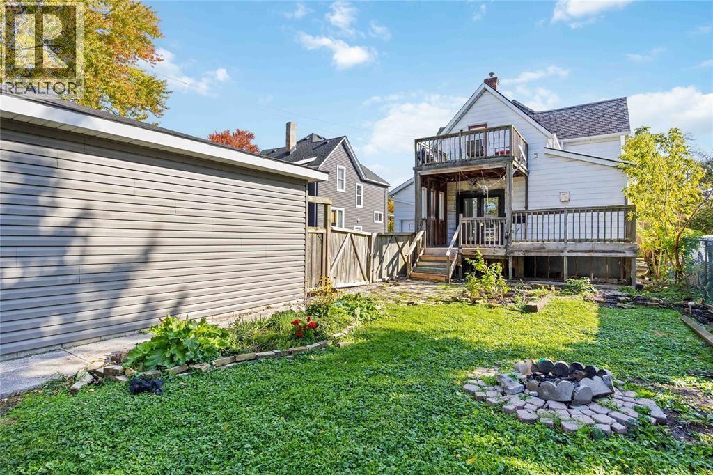 257 Vidal Street South, Sarnia photo 29