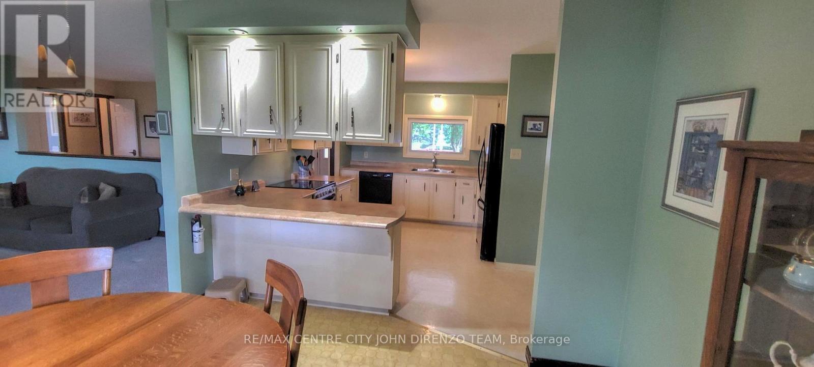 22 Caverly Road, Aylmer, Ontario  N5H 2P4 - Photo 5 - X13445946