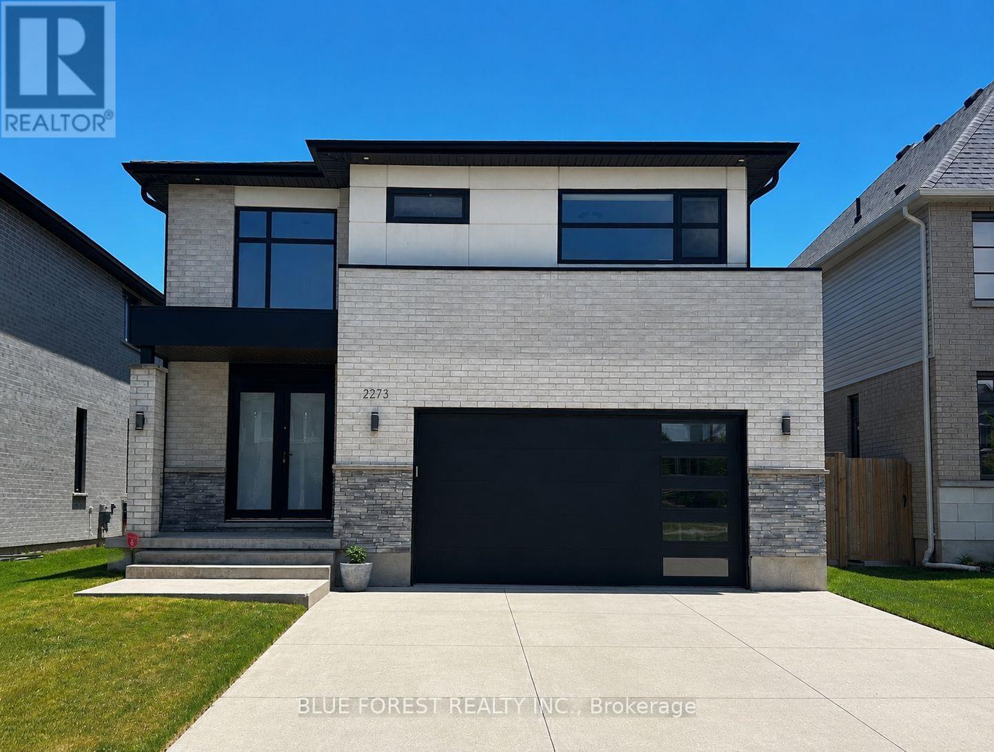 2273 BAKERVILLA AVENUE, London South, Ontario