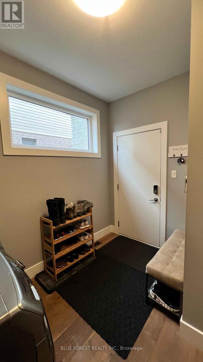 2273 Bakervilla Avenue, London South, Ontario  N6P 0E7 - Photo 25 - X13446030