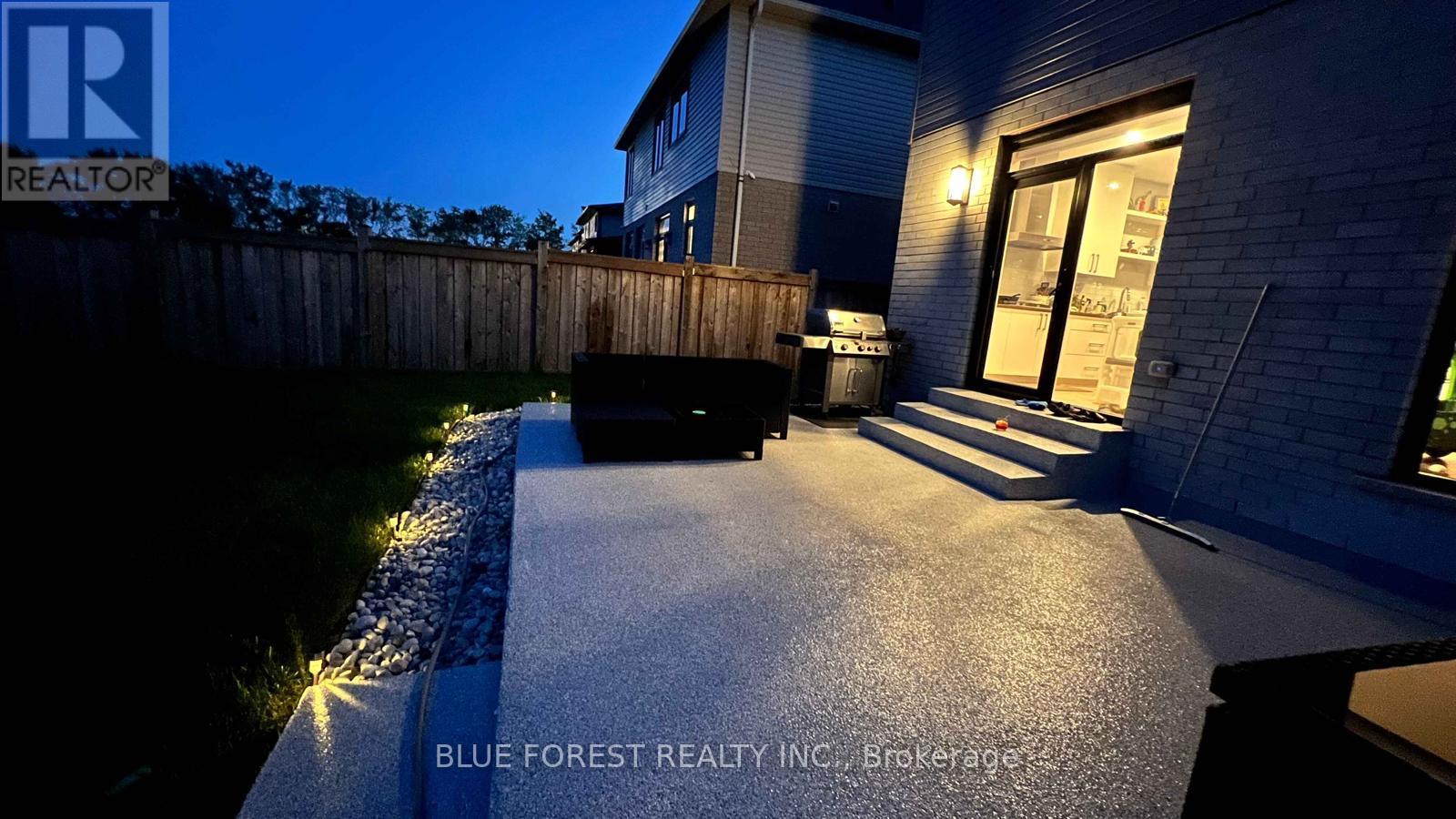 2273 Bakervilla Avenue, London South, Ontario  N6P 0E7 - Photo 30 - X13446030