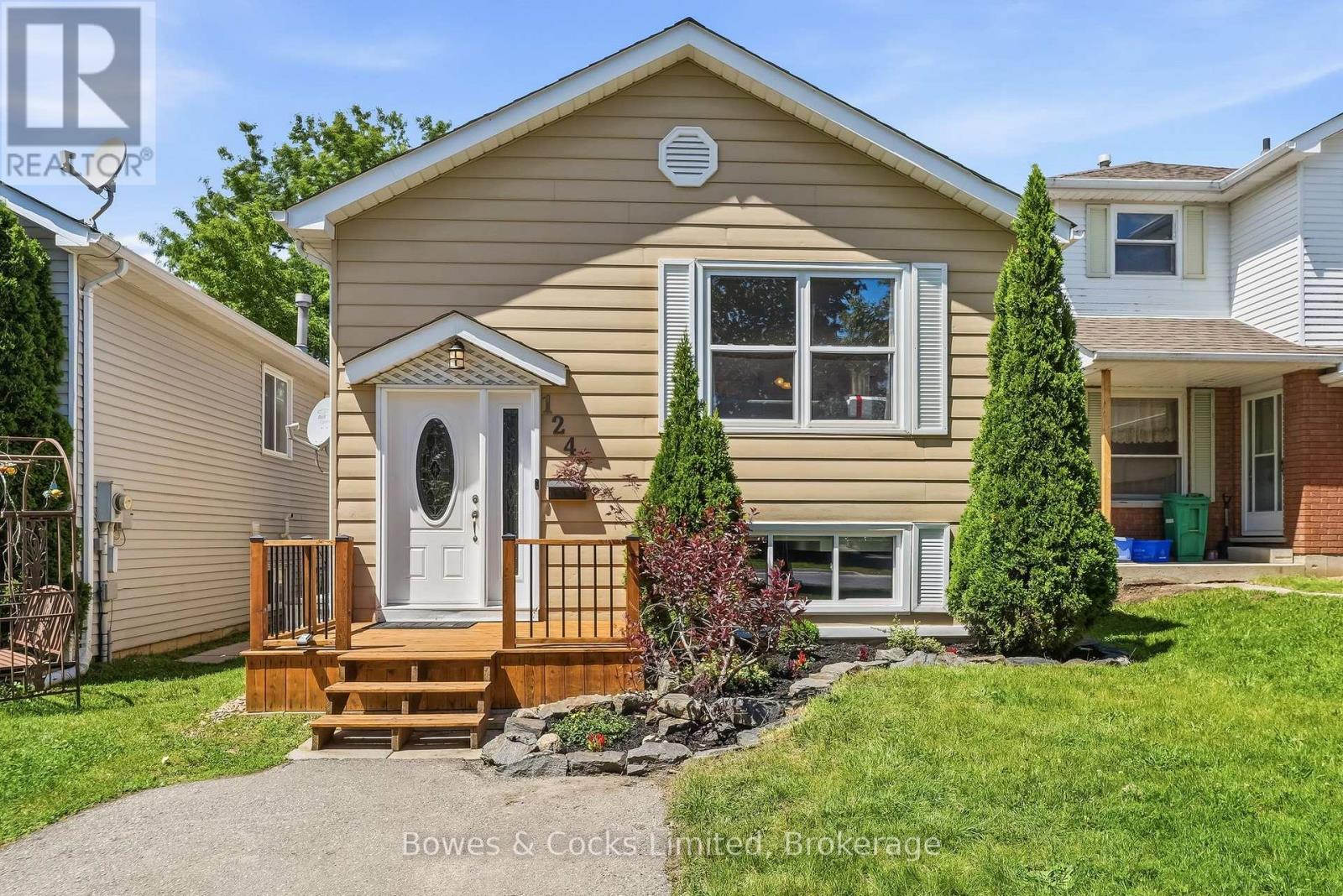 1247 HUNTINGTON CIRCLE, Peterborough, Ontario