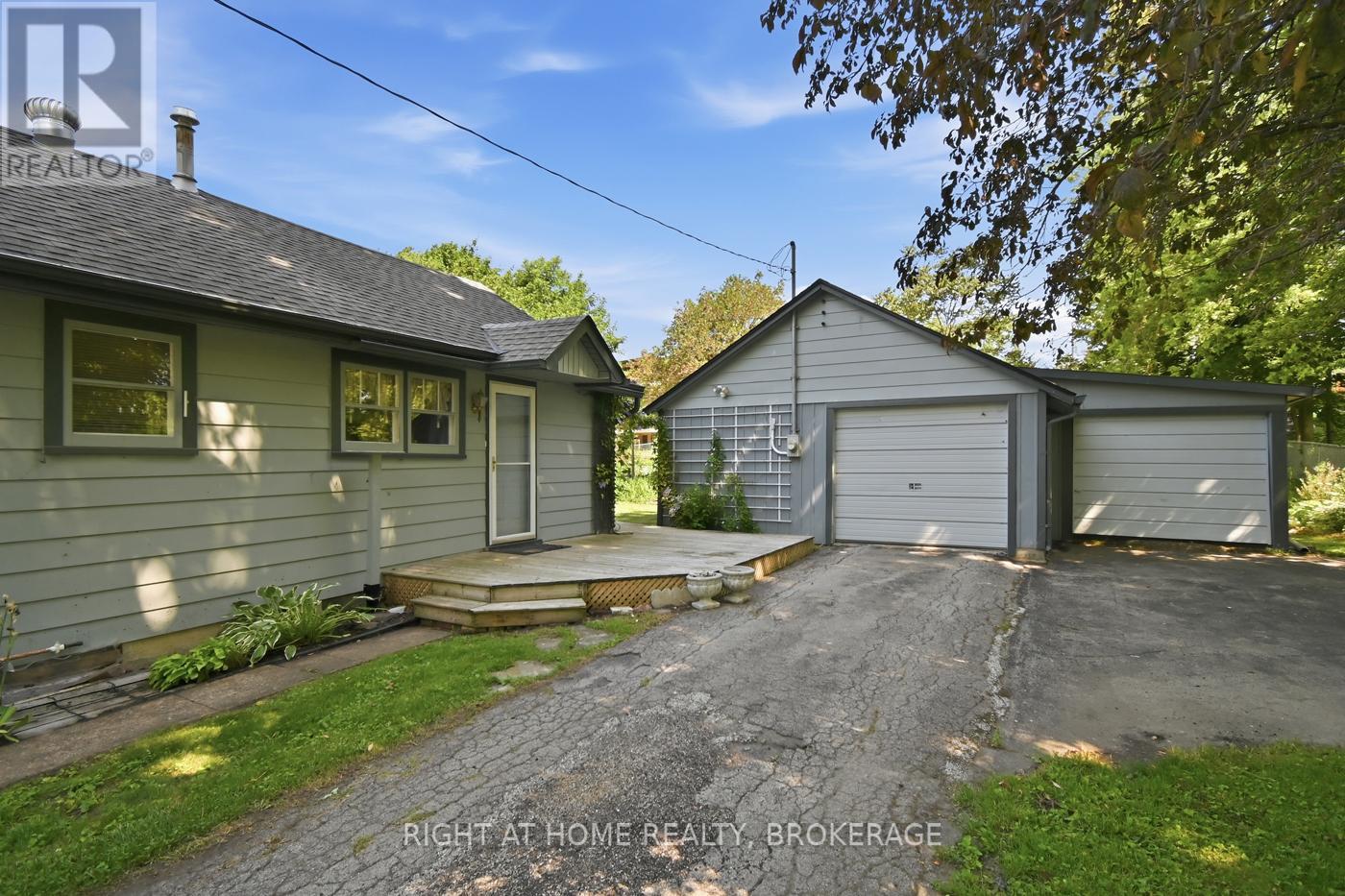 3906 Alexandra Road, Fort Erie, Ontario  L0S 1B0 - Photo 40 - X12643230