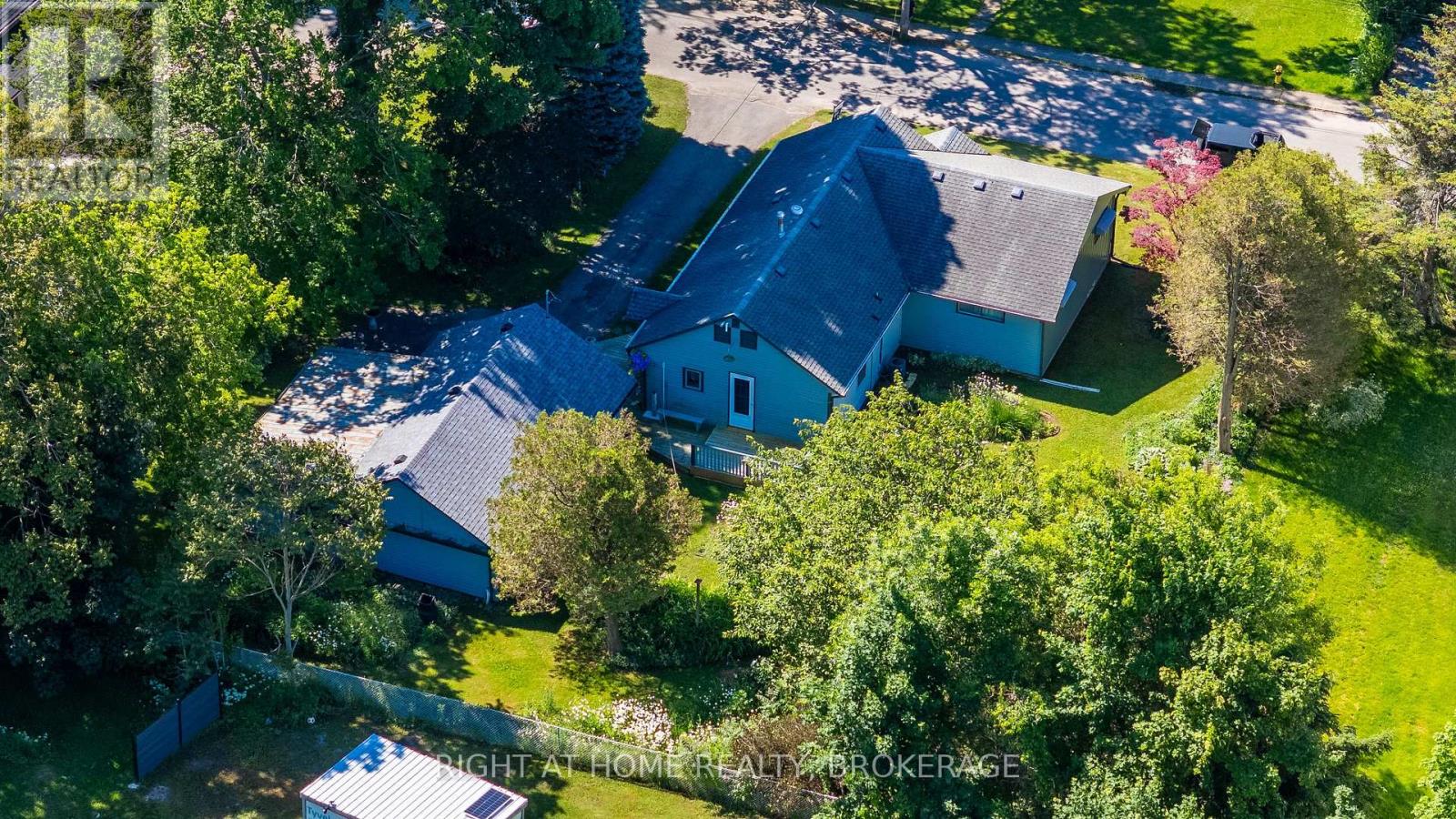 3906 Alexandra Road, Fort Erie, Ontario  L0S 1B0 - Photo 8 - X12643230