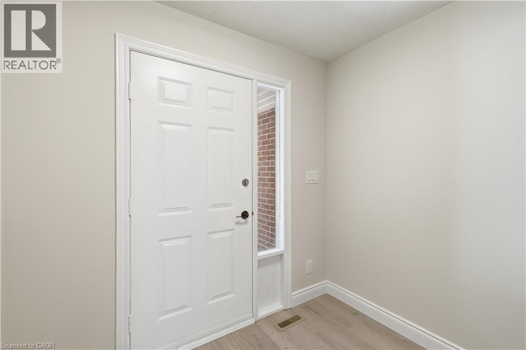 89 Woolwich Street Unit# 10, Waterloo, Ontario  N2K 1S5 - Photo 4 - 40830069
