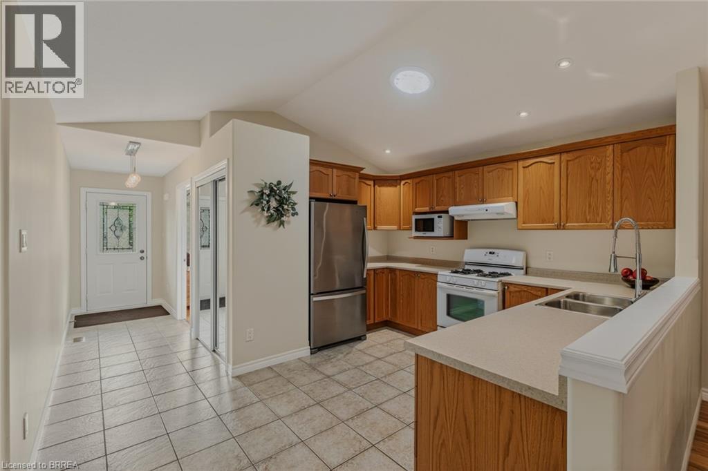 54 Glenwood Drive Unit# 3, Brantford, Ontario  N3S 3G6 - Photo 13 - 40838663
