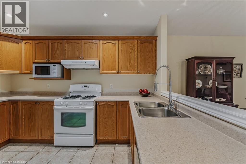 54 Glenwood Drive Unit# 3, Brantford, Ontario  N3S 3G6 - Photo 14 - 40838663