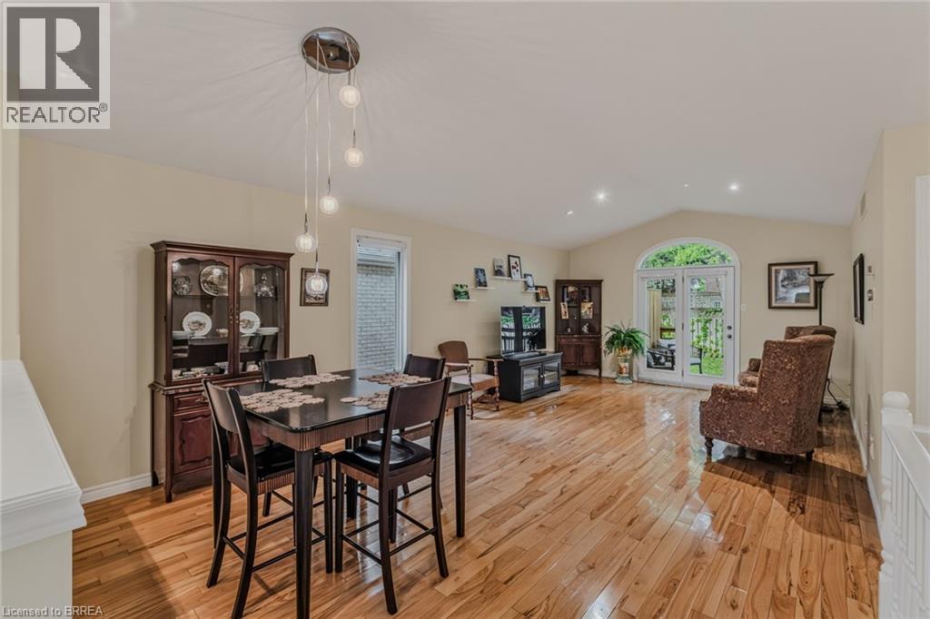 54 Glenwood Drive Unit# 3, Brantford, Ontario  N3S 3G6 - Photo 18 - 40838663