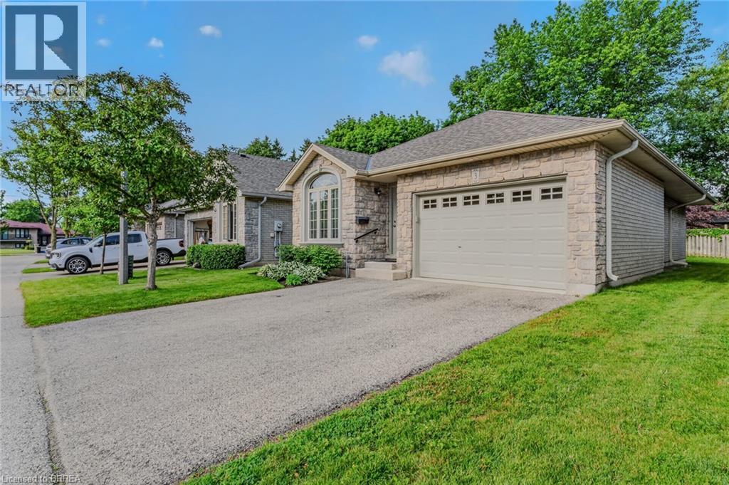 54 Glenwood Drive Unit# 3, Brantford, Ontario  N3S 3G6 - Photo 2 - 40838663