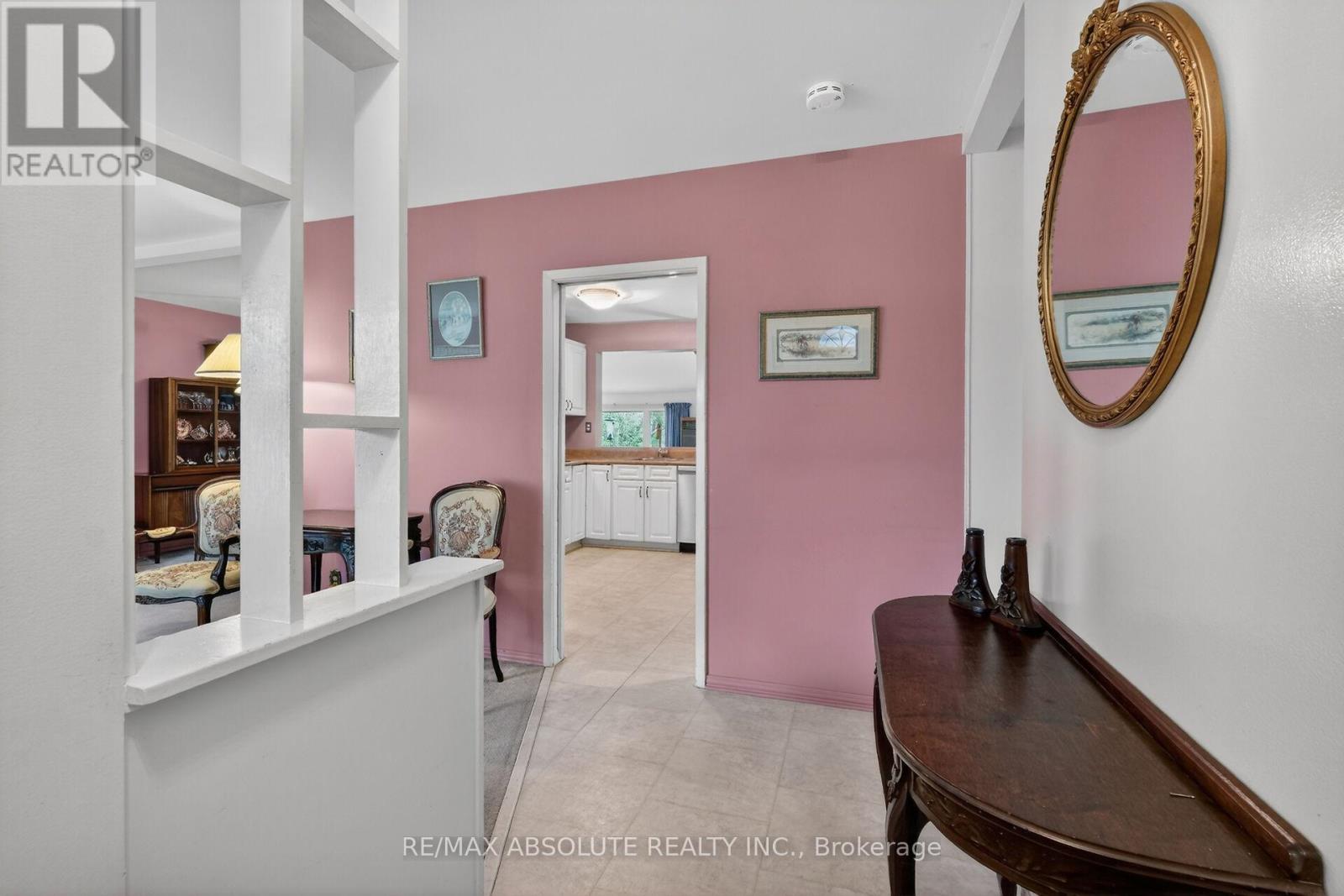 59 Evergreen Drive, Ottawa, Ontario  K2H 6C5 - Photo 5 - X13446048