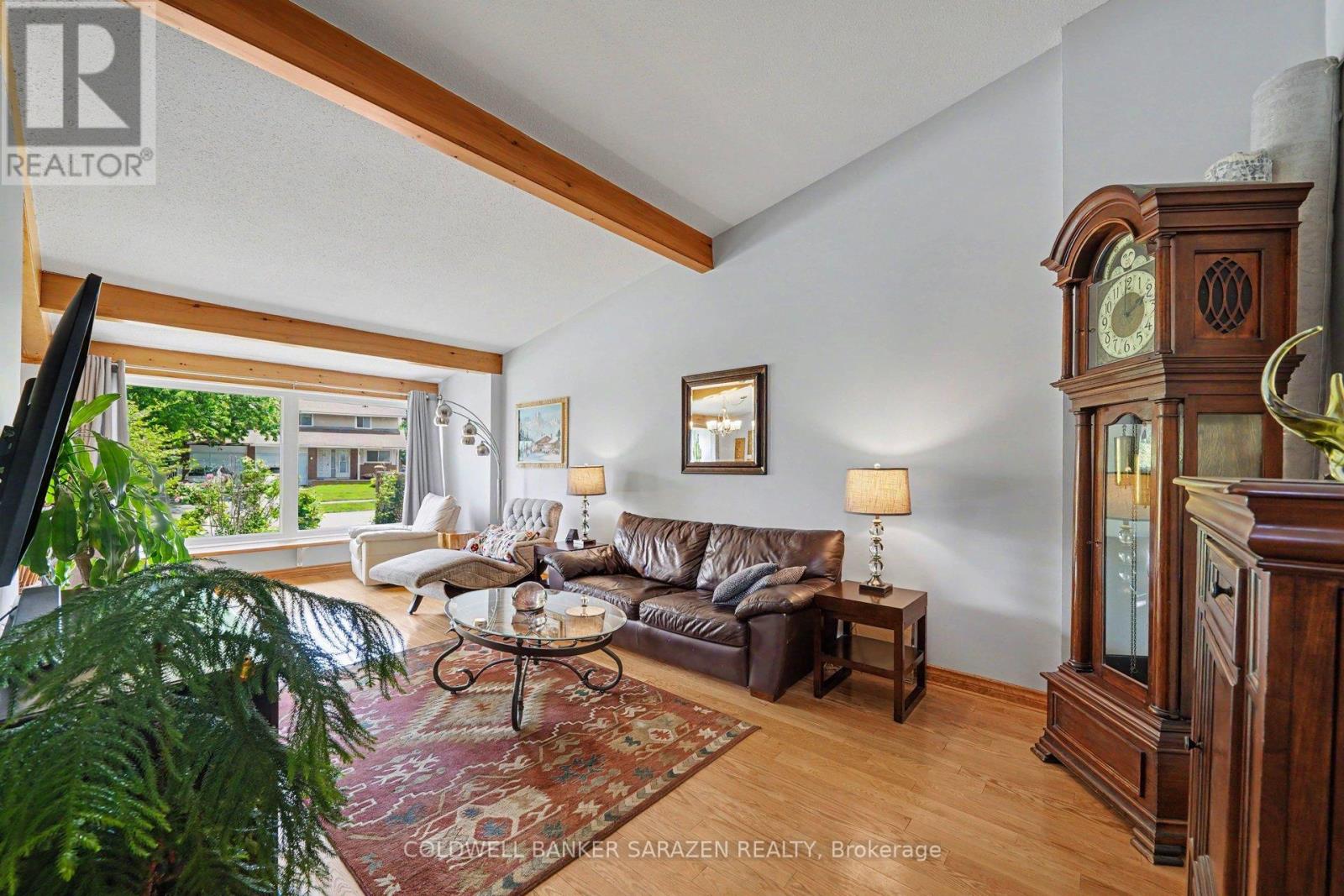 79 Woodfield Drive, Ottawa, Ontario  K2G 0A1 - Photo 4 - X13446256