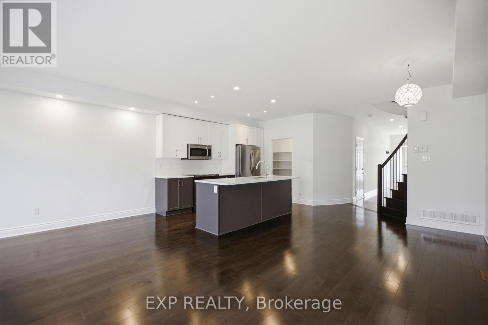 704 Brian Good Avenue, Ottawa, Ontario  K4M 0C1 - Photo 10 - X13446322