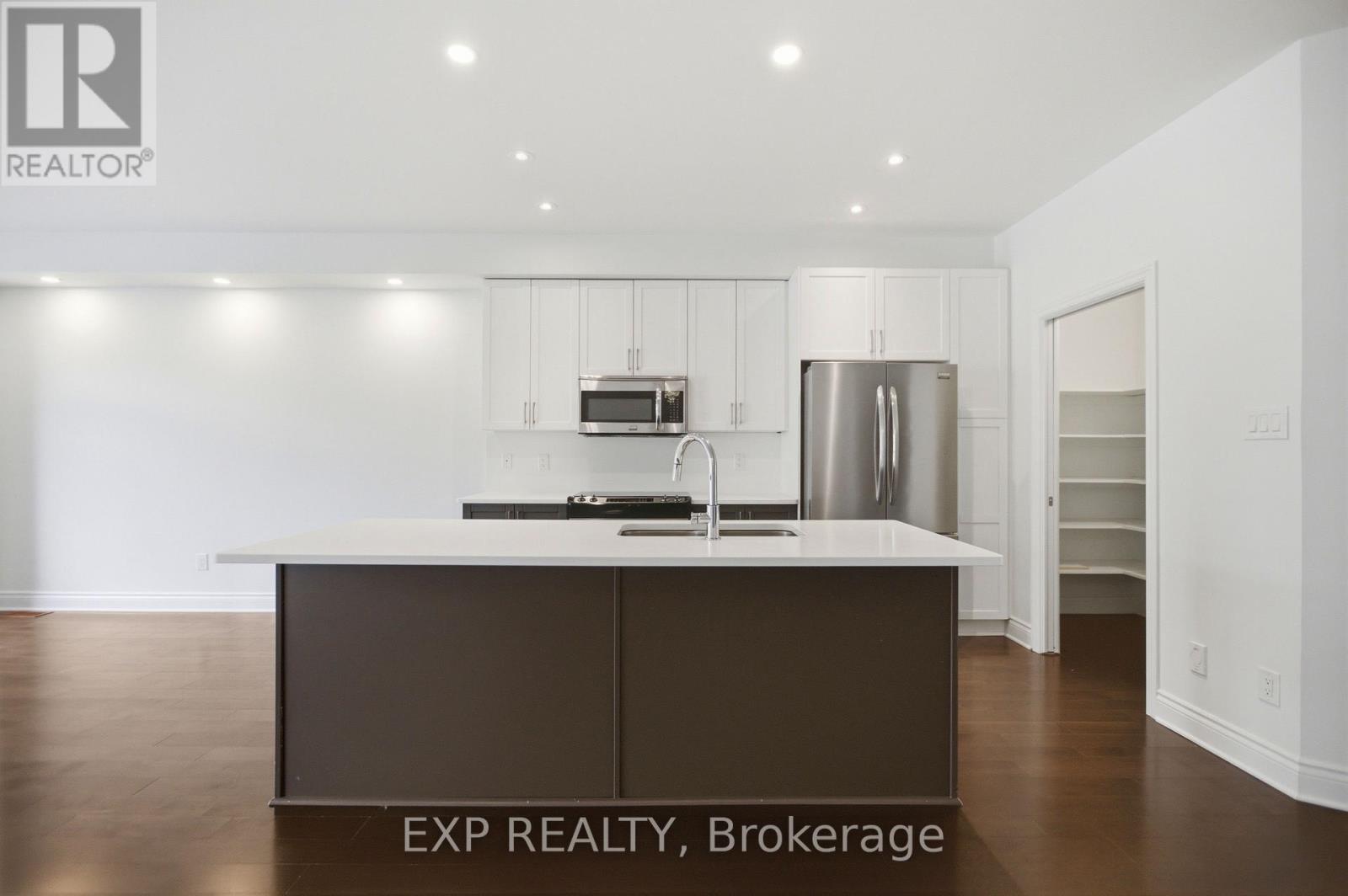 704 Brian Good Avenue, Ottawa, Ontario  K4M 0C1 - Photo 13 - X13446322