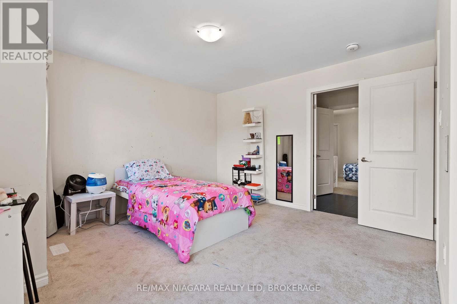 110 Explorer Way, Thorold, Ontario  L2V 0K3 - Photo 24 - X13445974