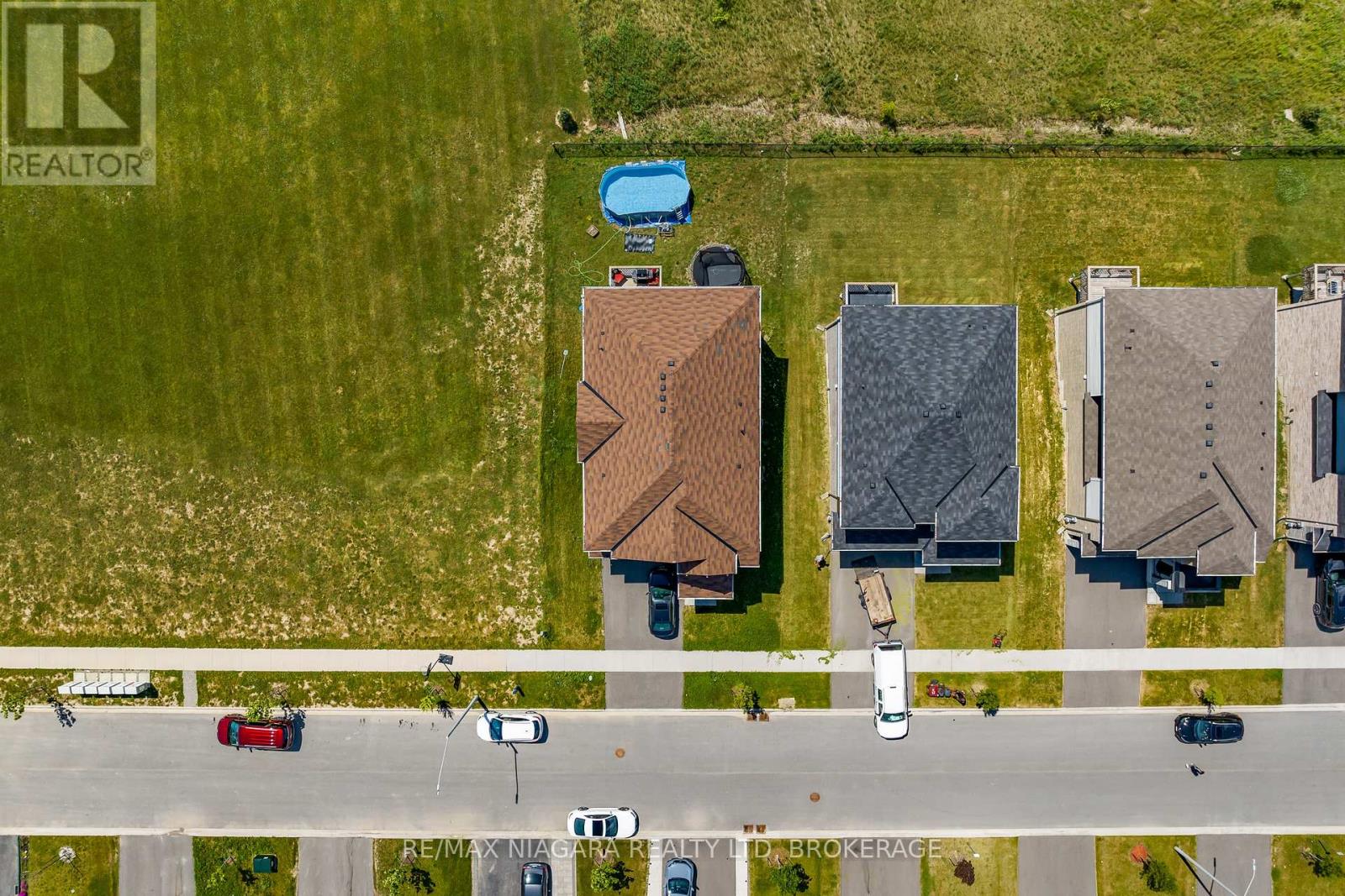 110 Explorer Way, Thorold, Ontario  L2V 0K3 - Photo 36 - X13445974