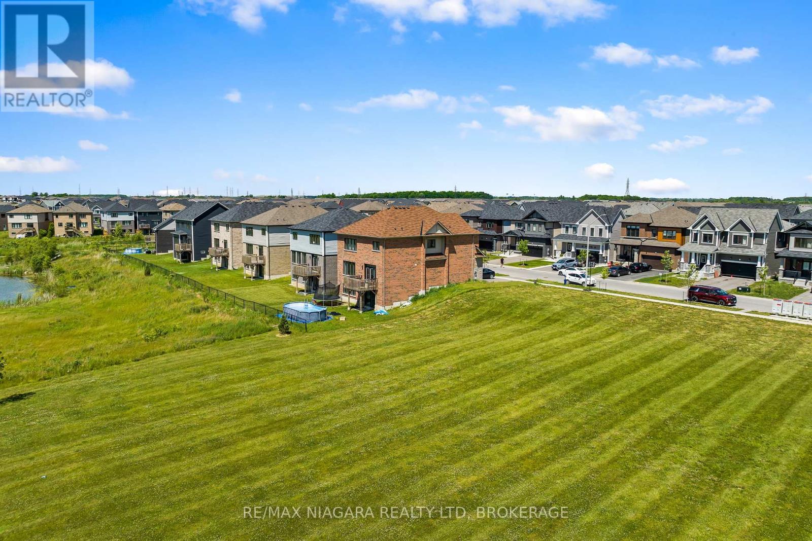 110 Explorer Way, Thorold, Ontario  L2V 0K3 - Photo 41 - X13445974