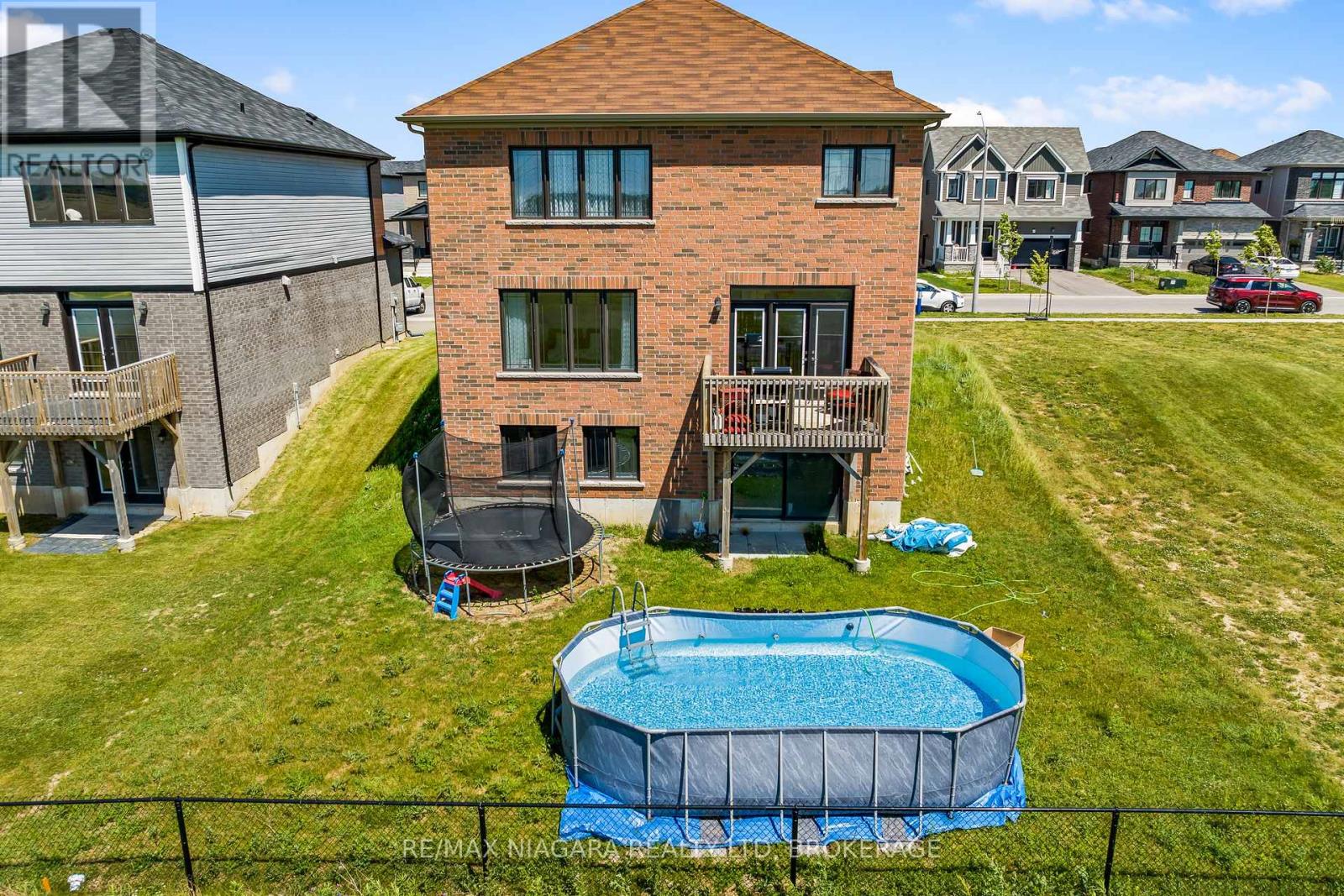 110 Explorer Way, Thorold, Ontario  L2V 0K3 - Photo 42 - X13445974